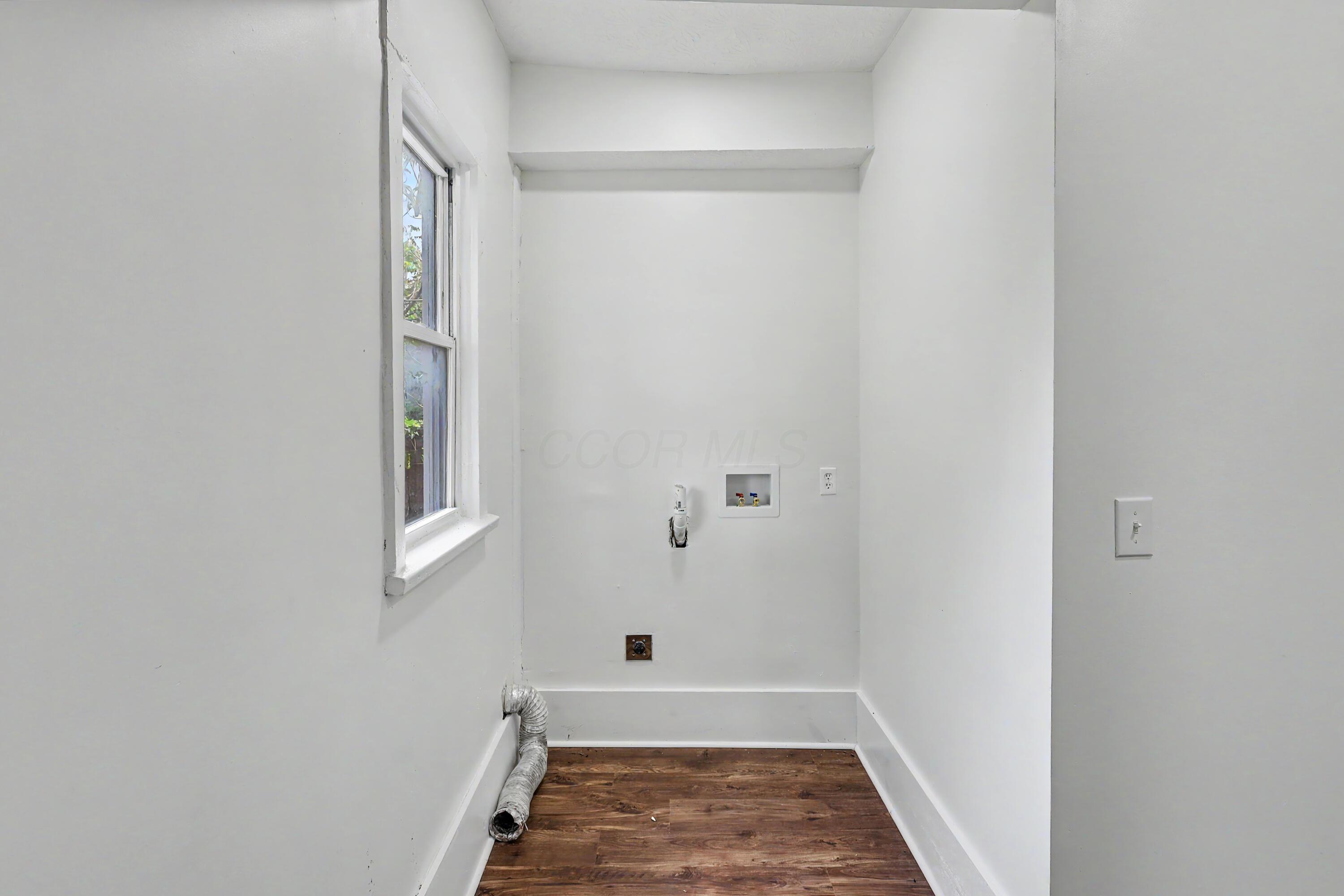 360 N Garfield Avenue, 362