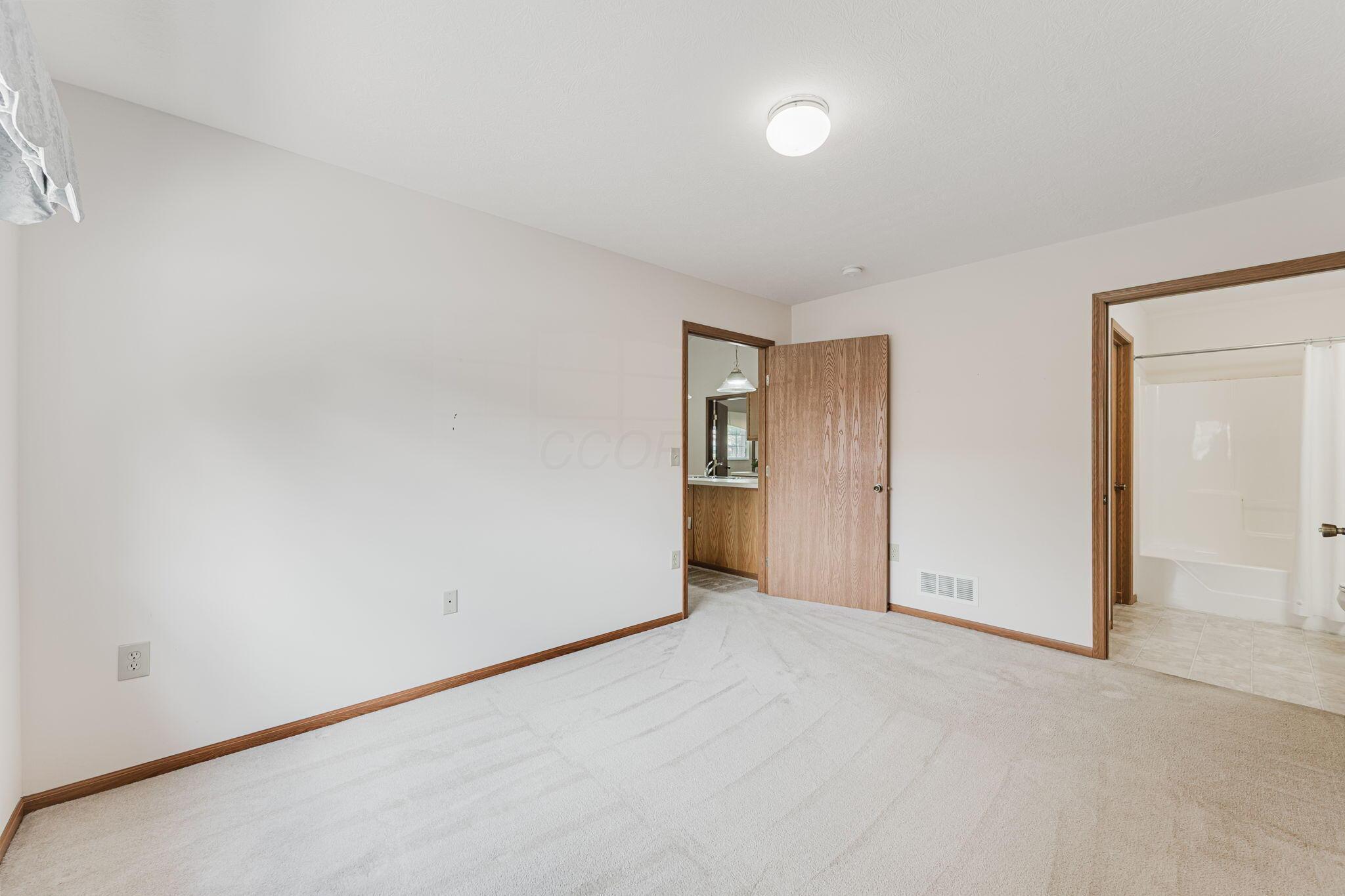 6817 Ridge Rock Drive, 13