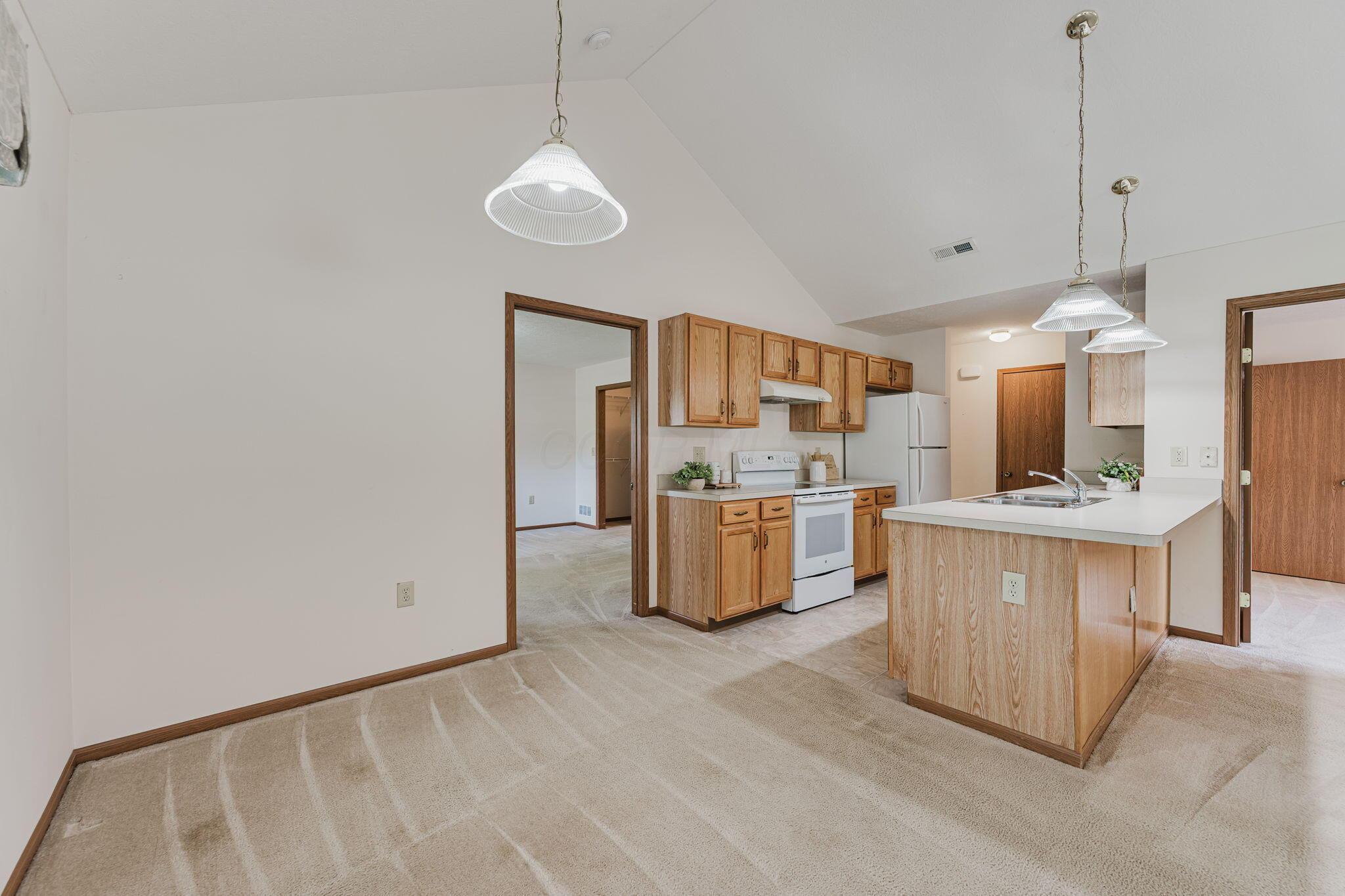 6817 Ridge Rock Drive, 13