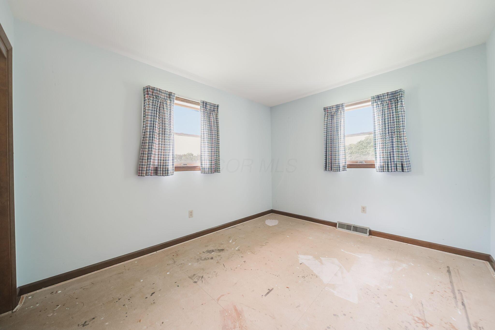 4290 Johnstown Alexandria Road