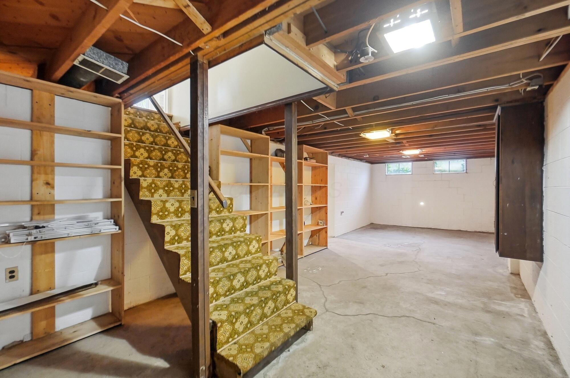 5999 Rocky Rill Road
