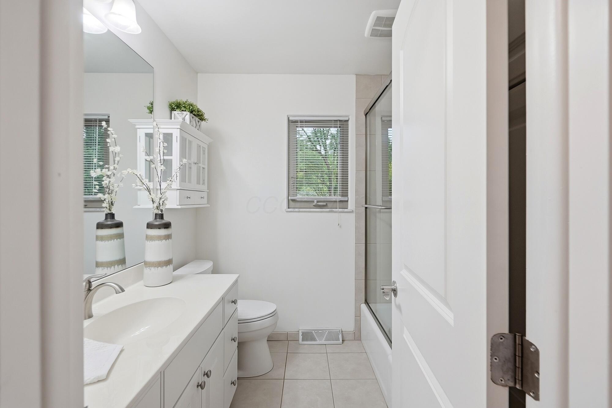 5999 Rocky Rill Road