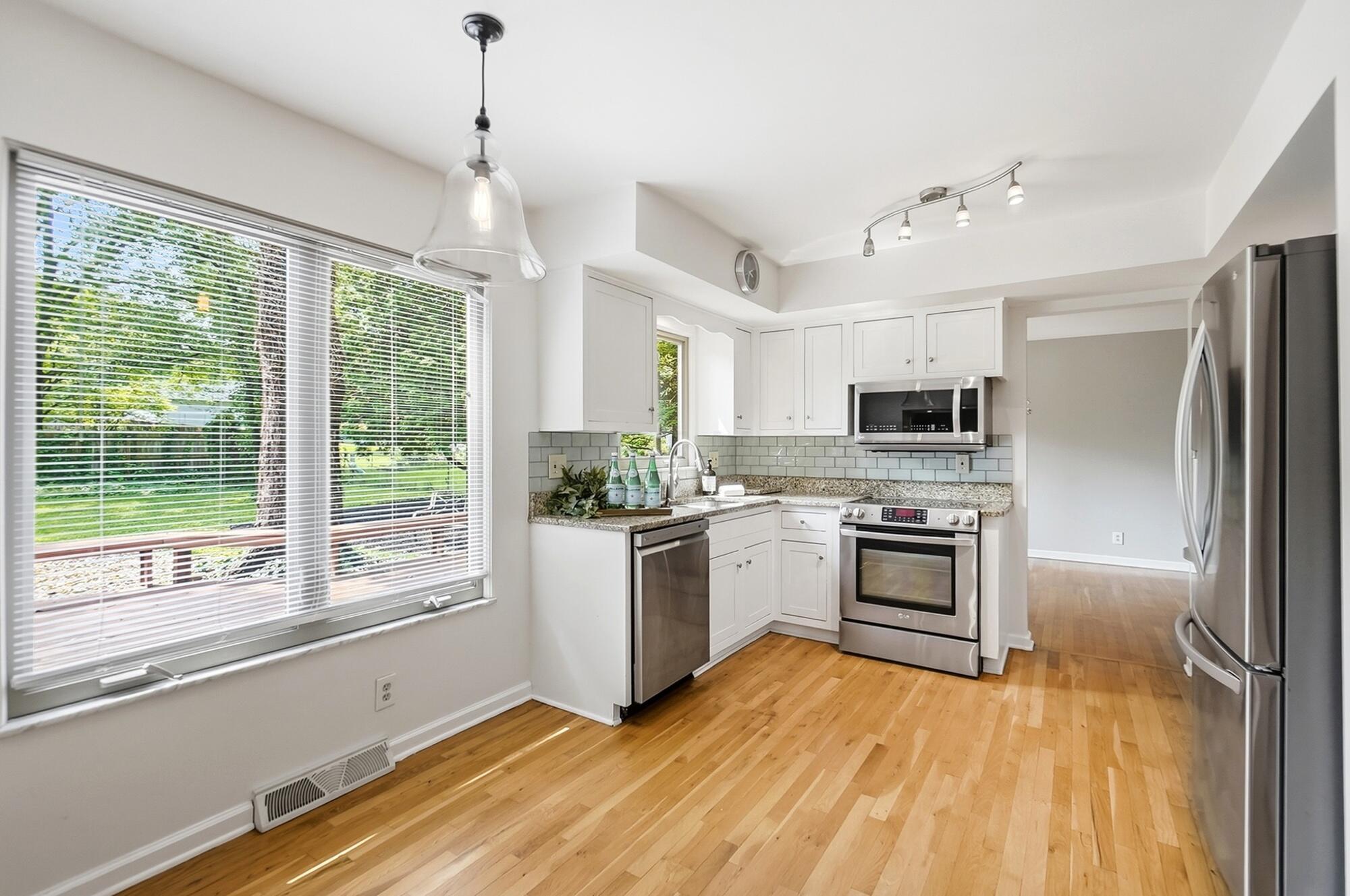 5999 Rocky Rill Road