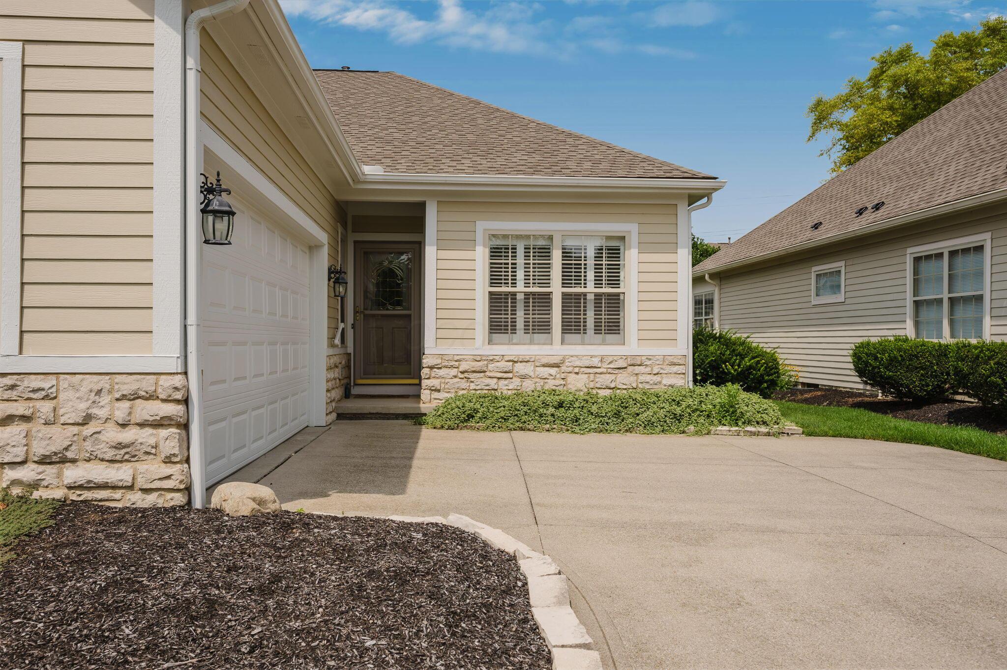 336 Wyndham Park S