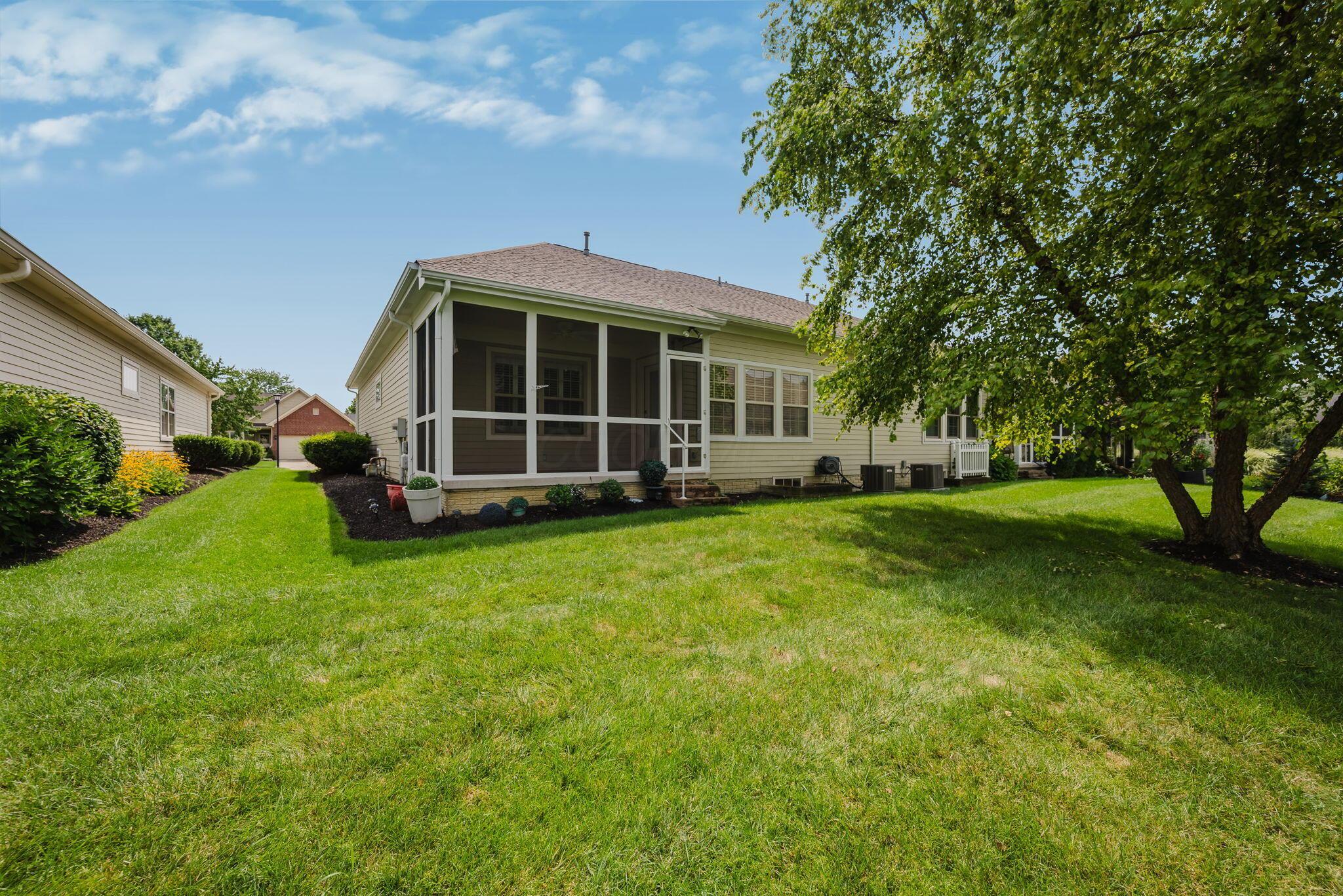 336 Wyndham Park S