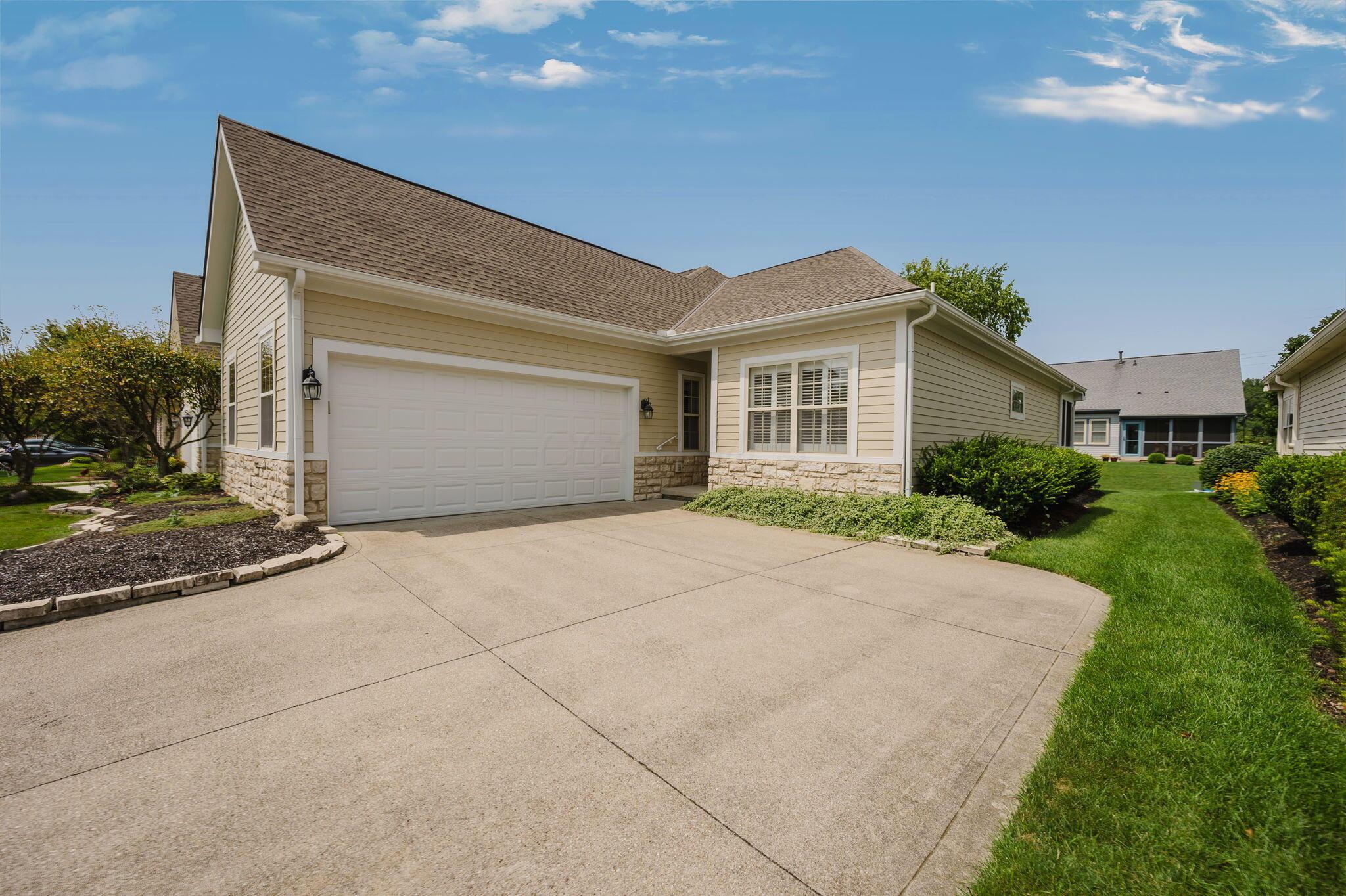 336 Wyndham Park S