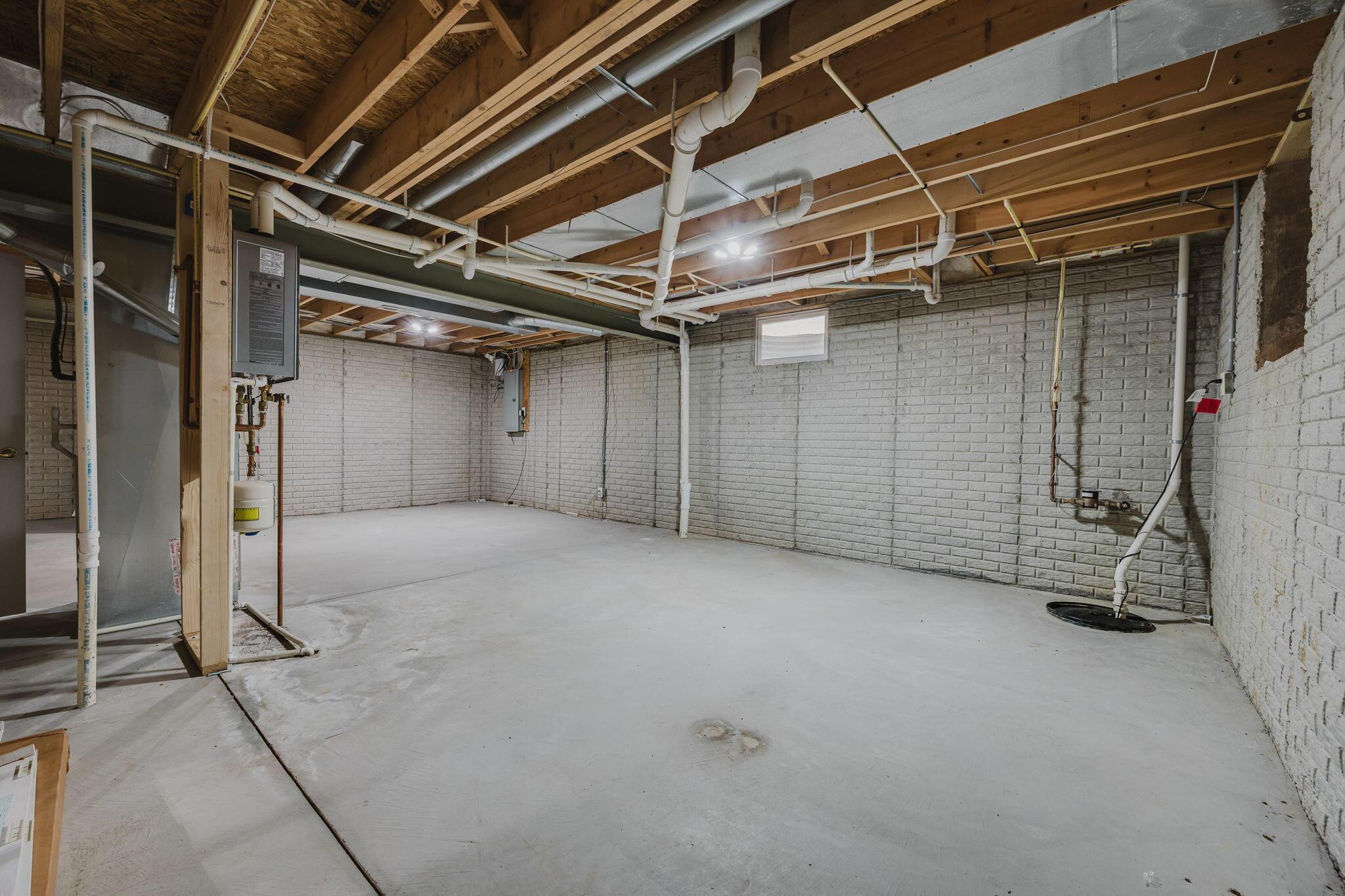 336 Wyndham Park S