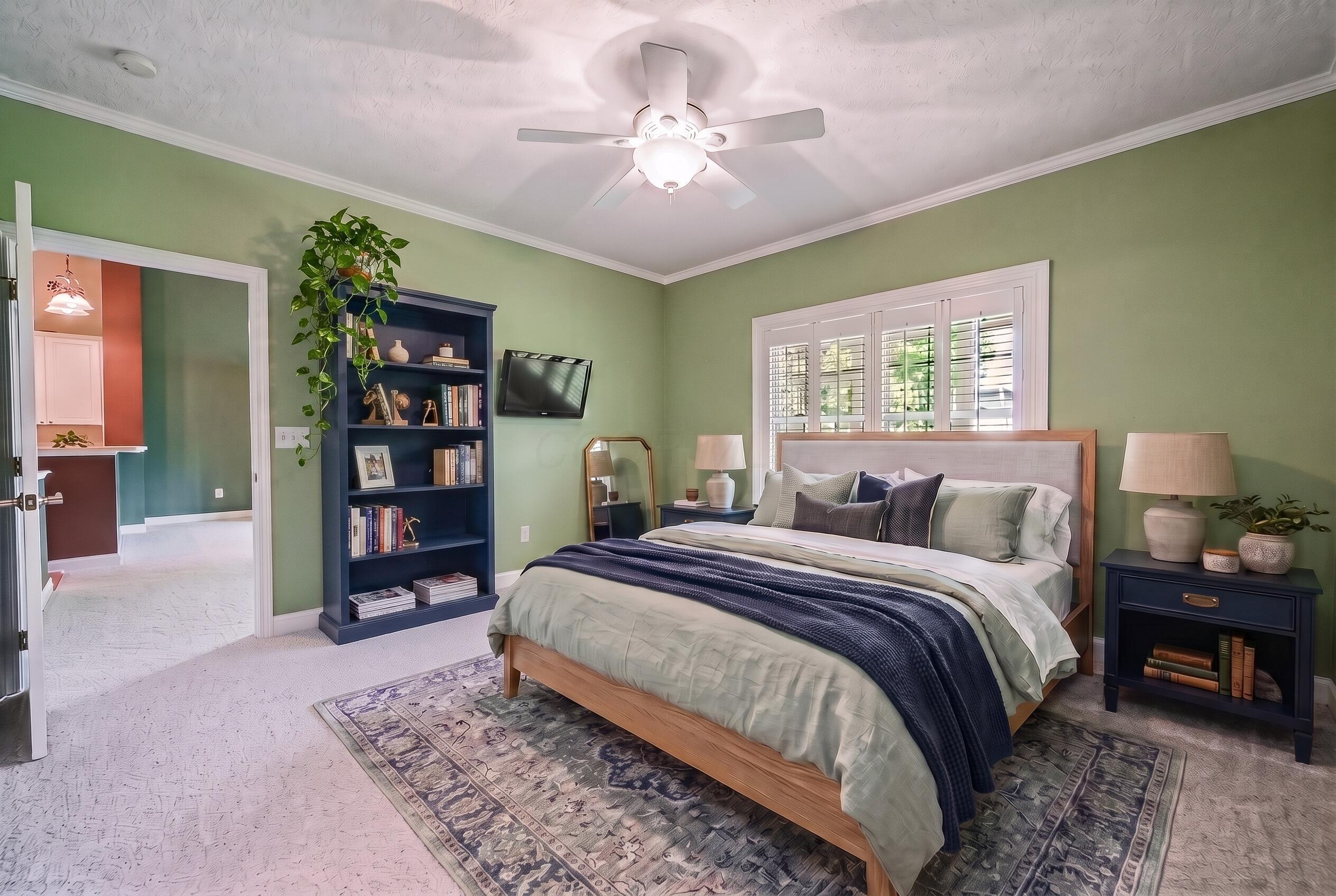 336 Wyndham Park S