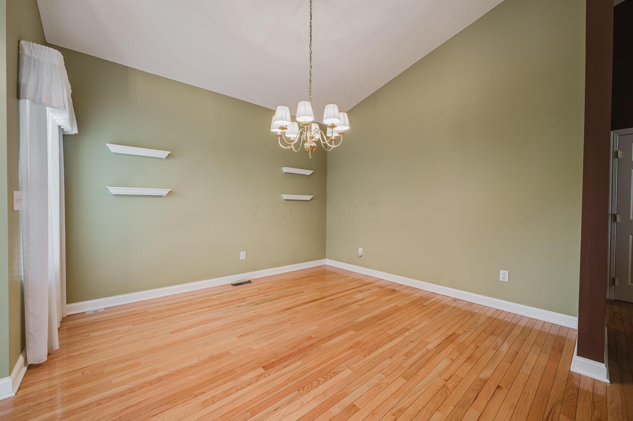 336 Wyndham Park S
