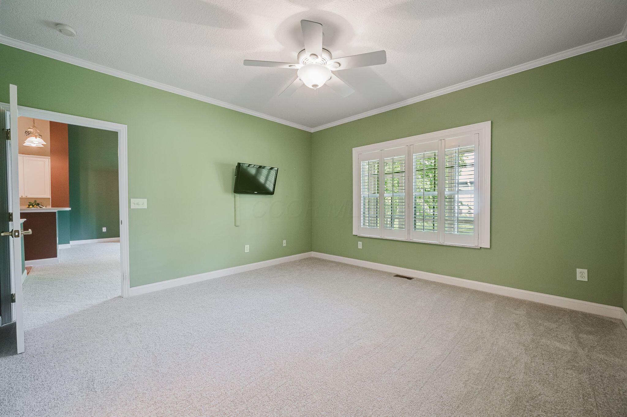 336 Wyndham Park S