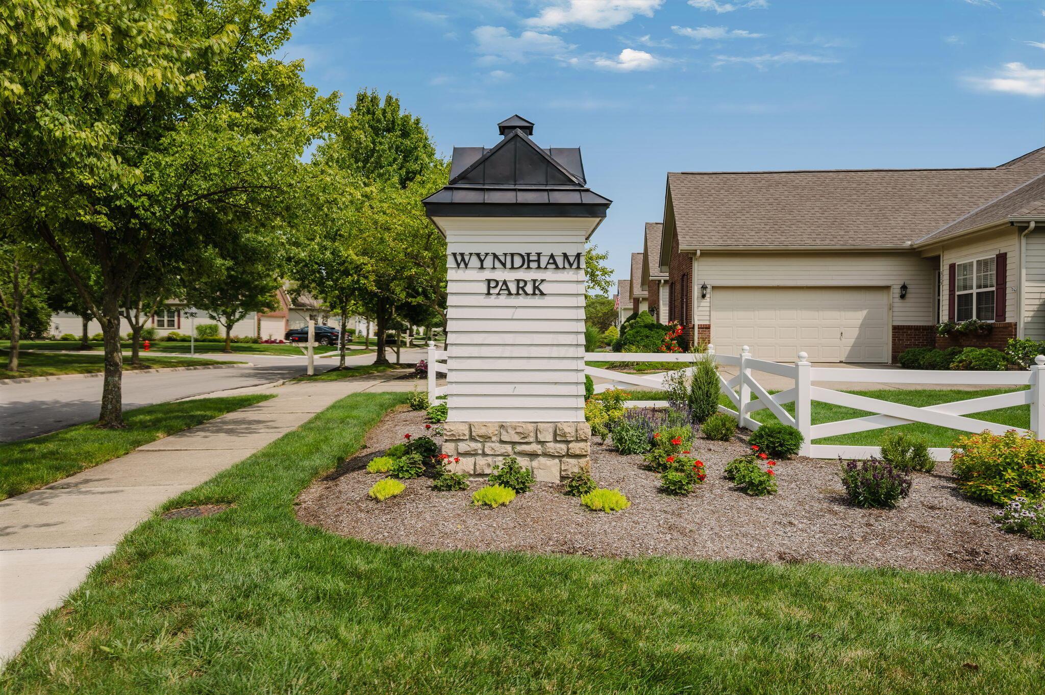 336 Wyndham Park S