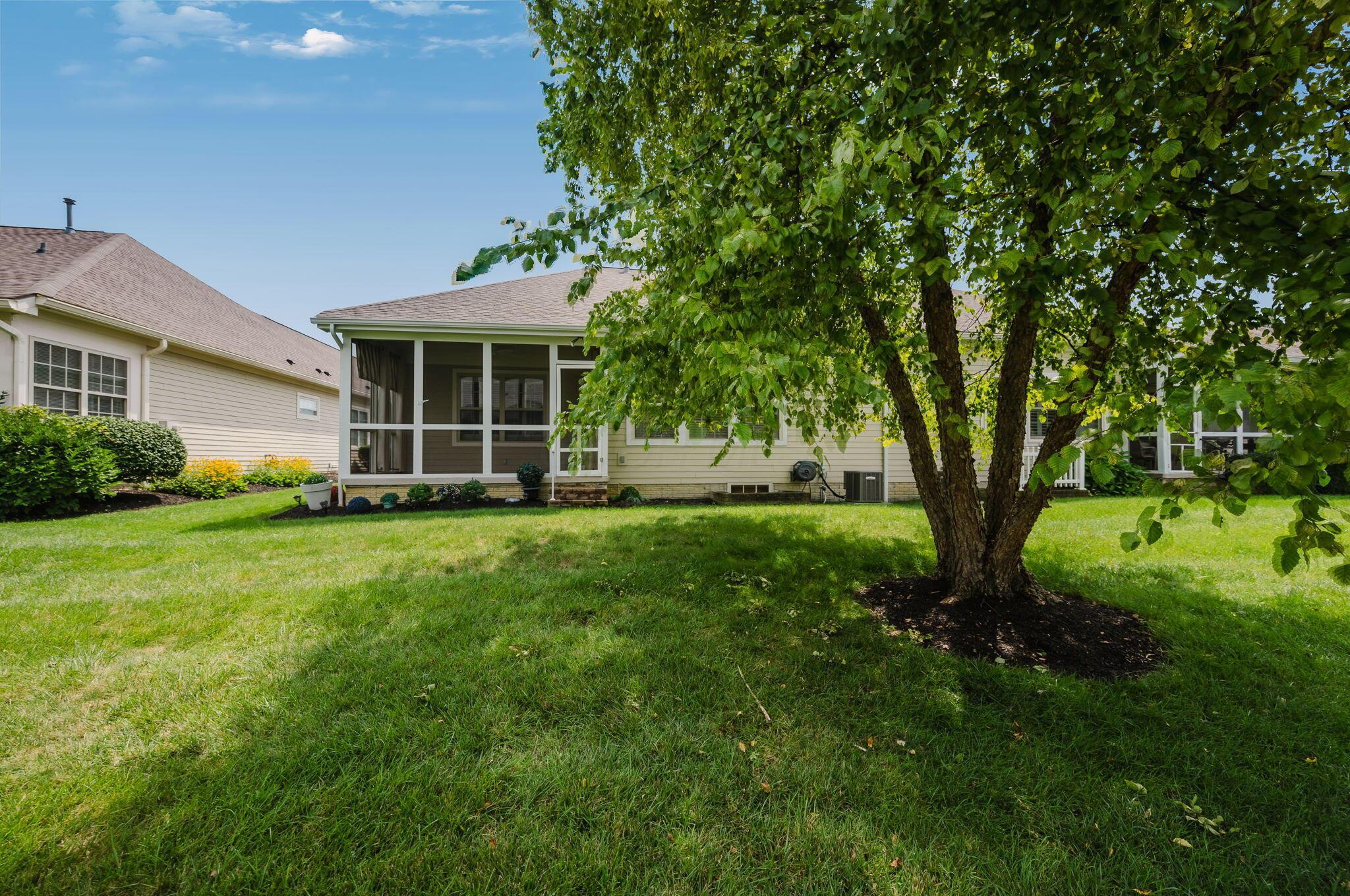 336 Wyndham Park S