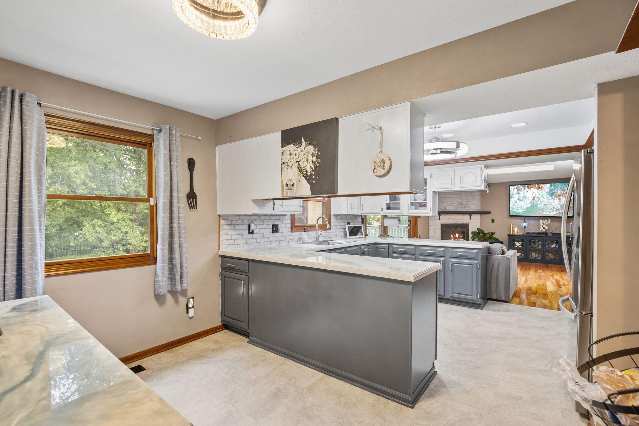 6711 Tussic Road
