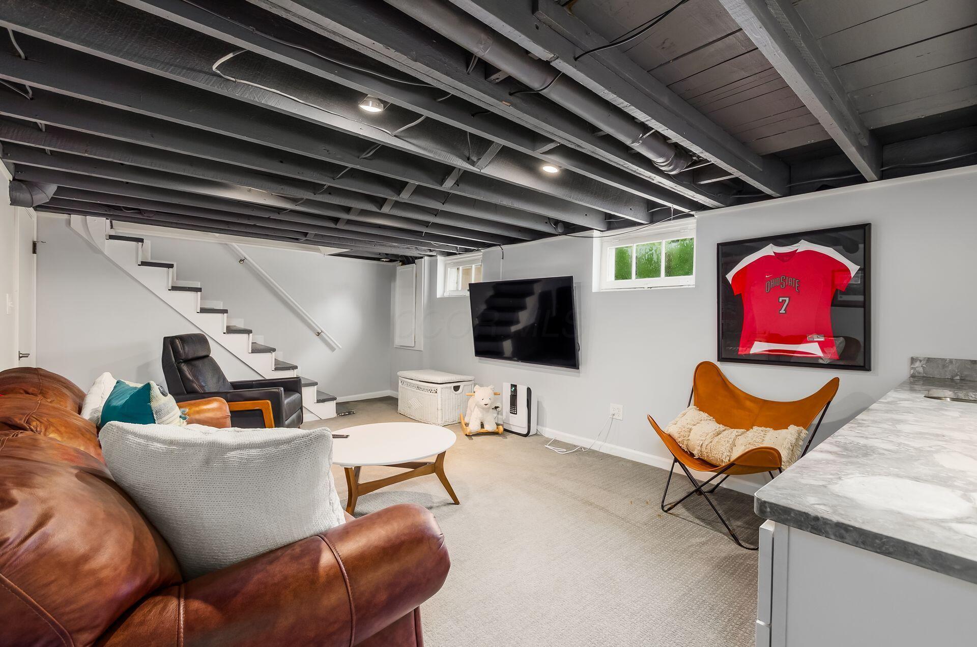 1251 Ashland Avenue