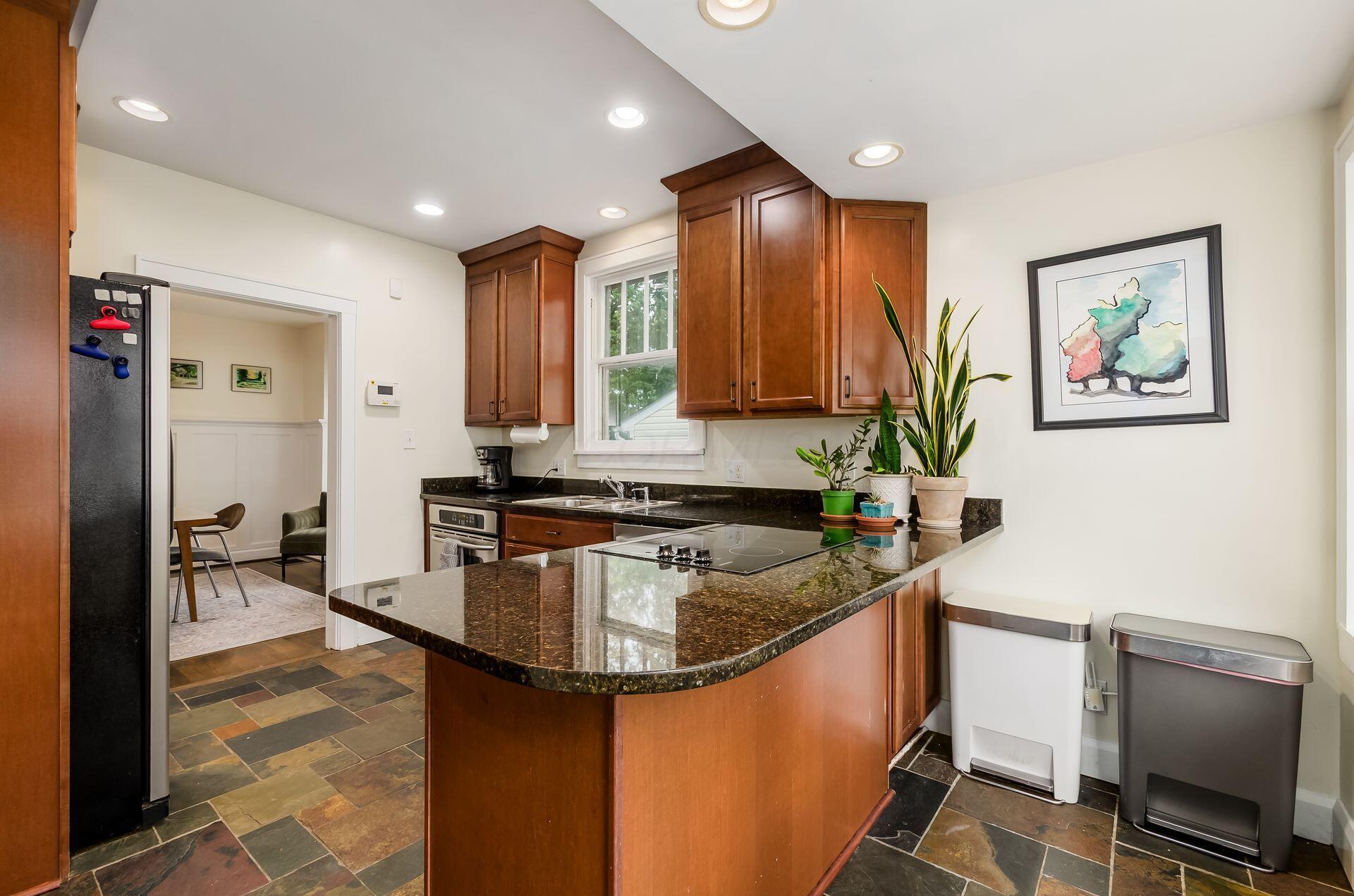1251 Ashland Avenue