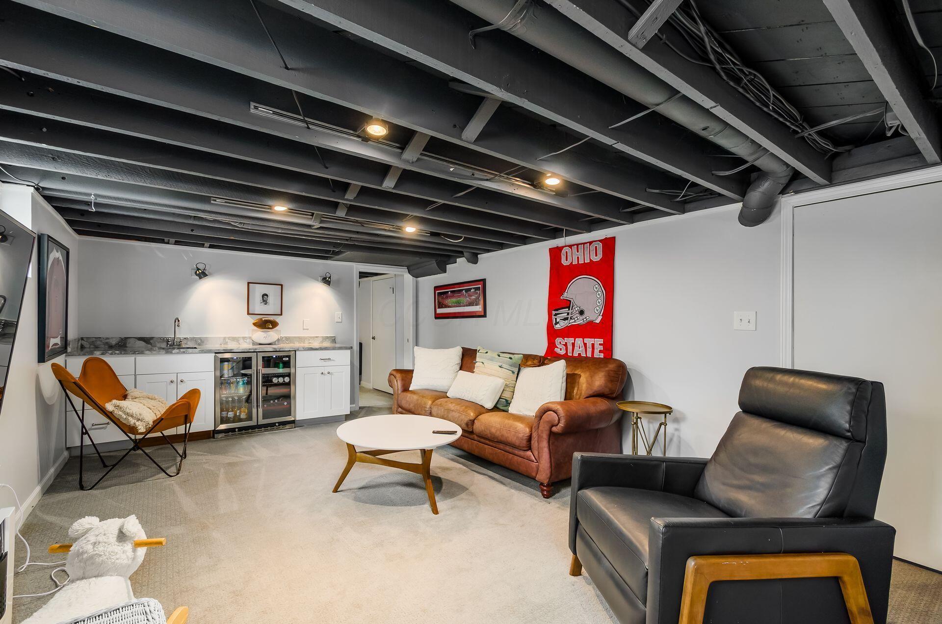 1251 Ashland Avenue