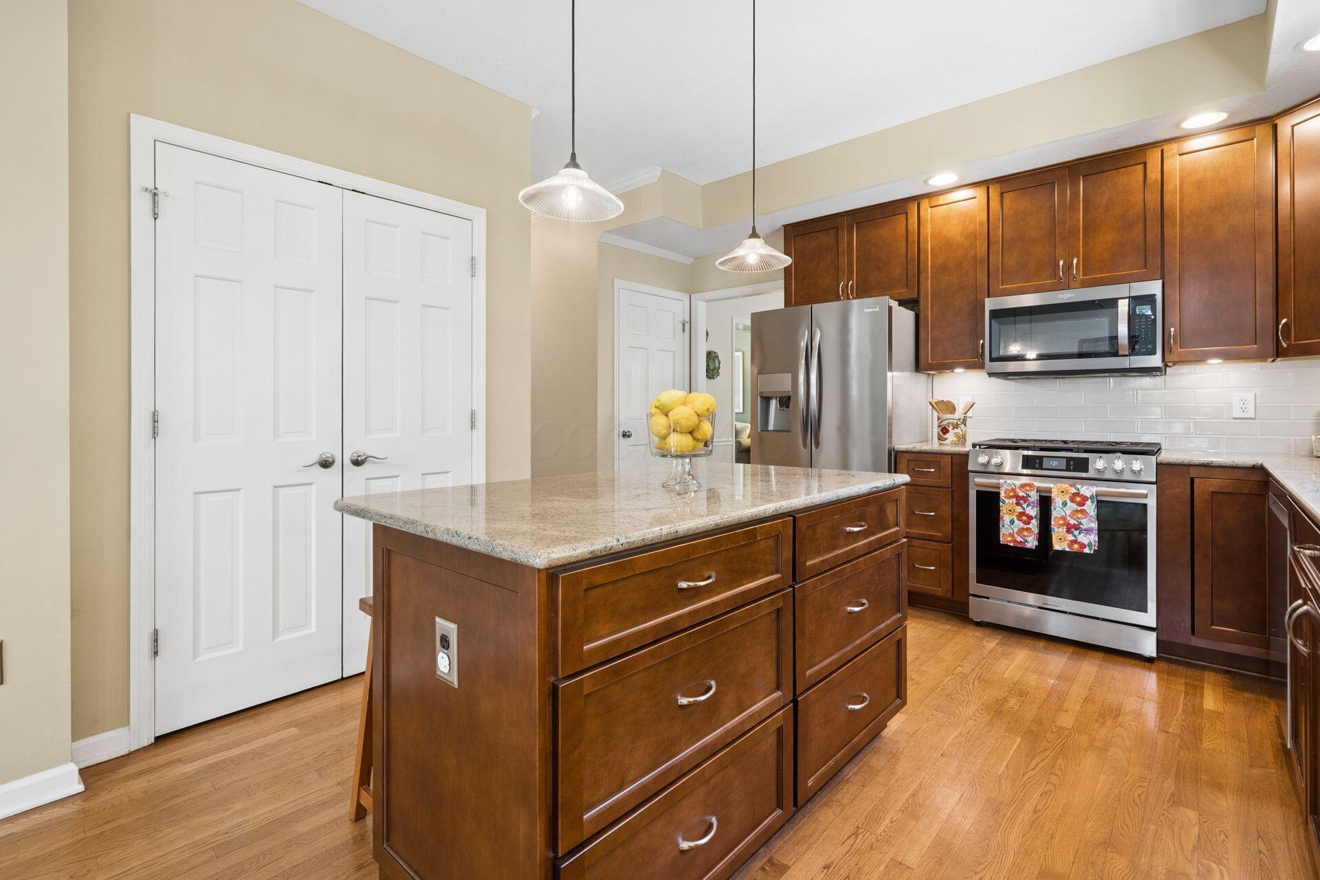6353 Cragie Hill Court