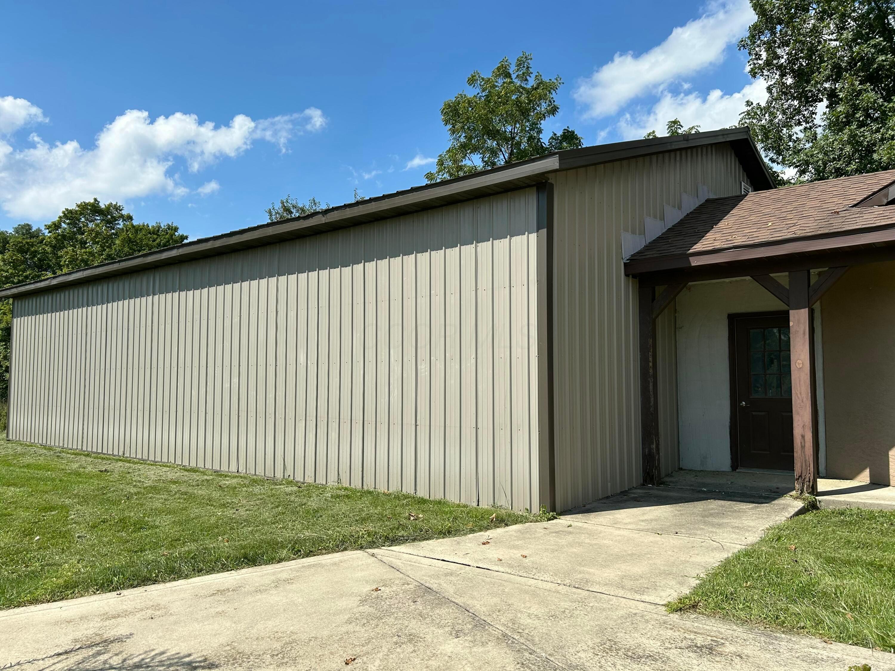 8415 New Albany Condit Road