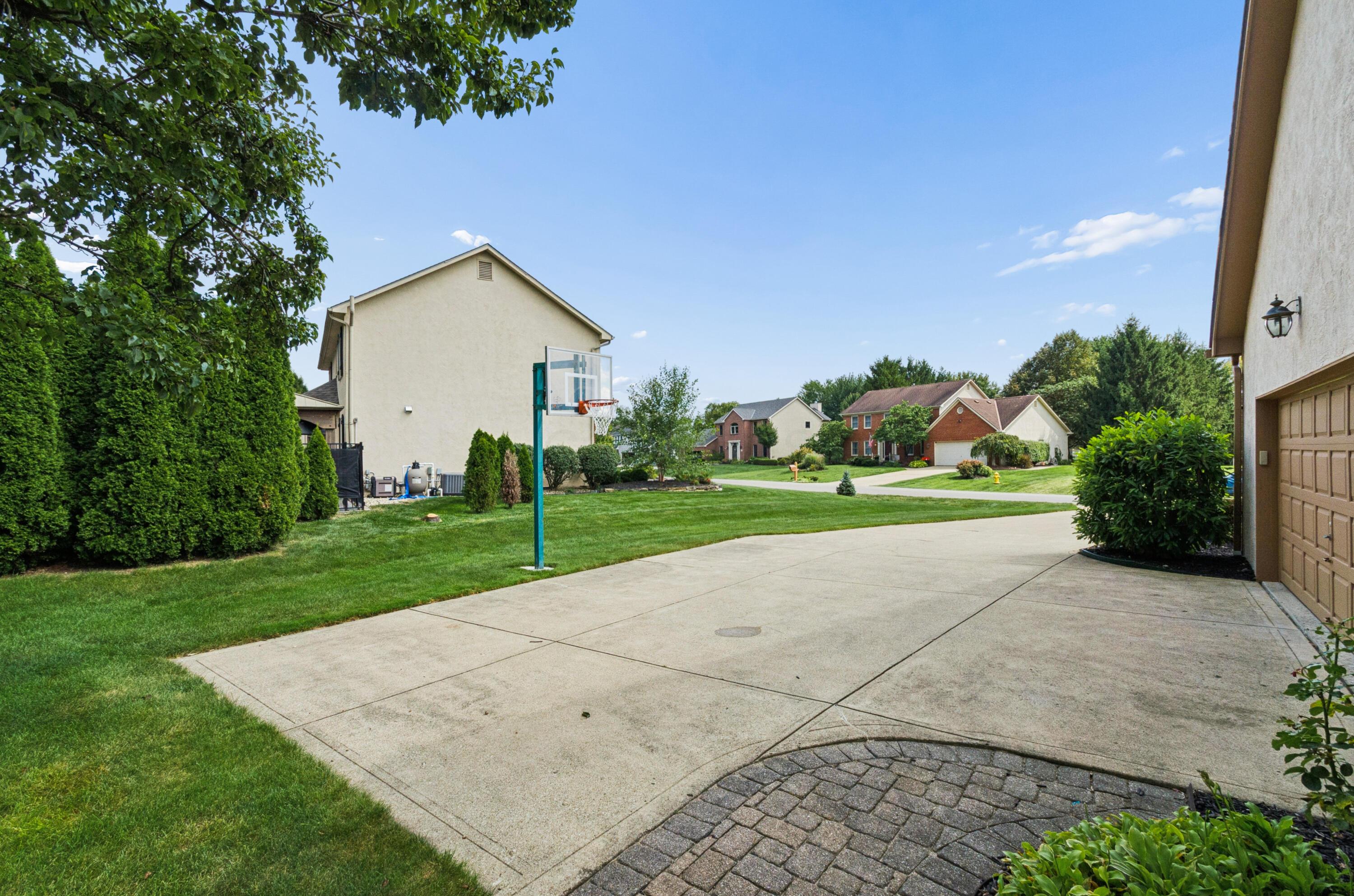 2745 Barharbor Court