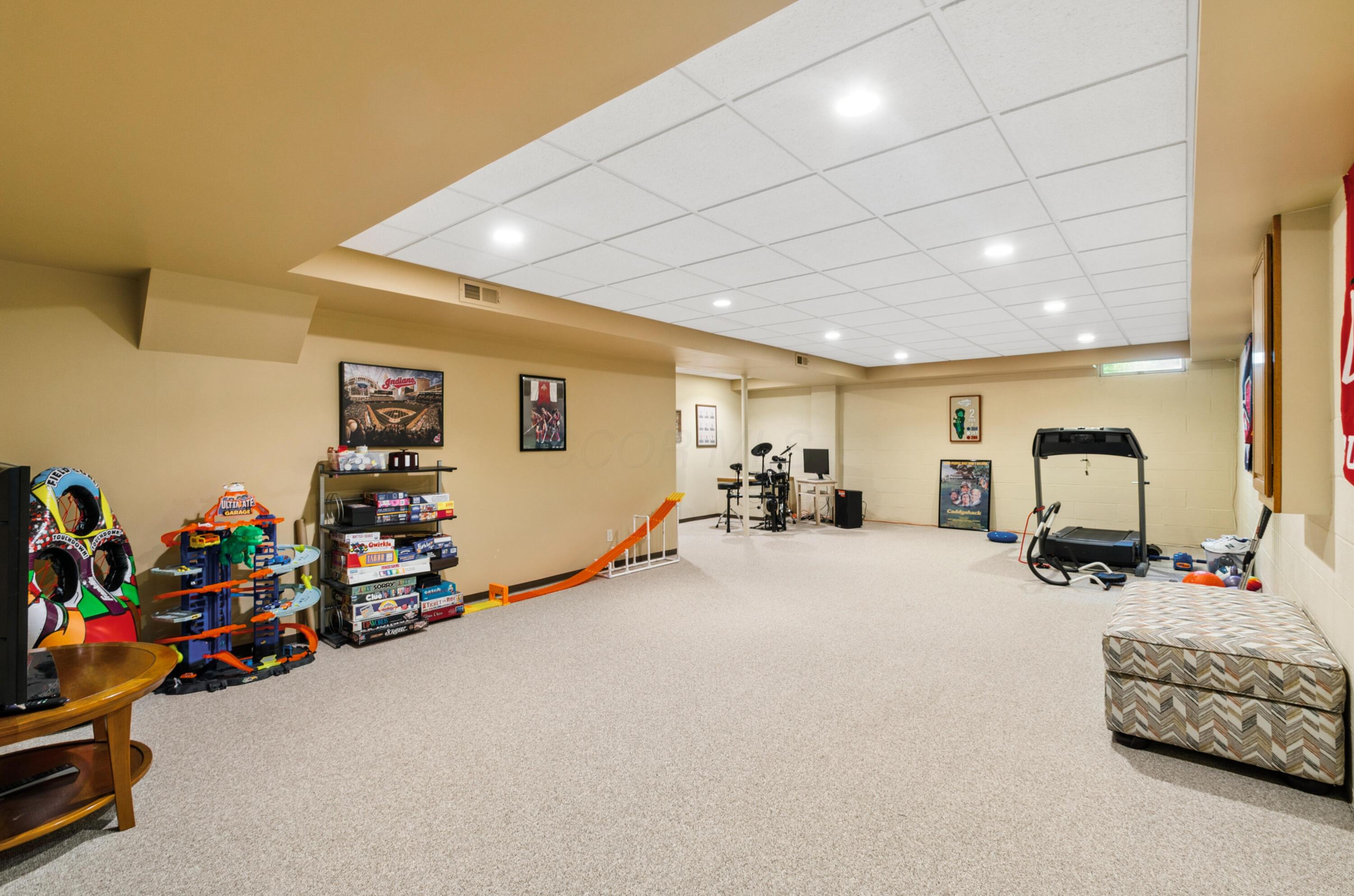 2745 Barharbor Court