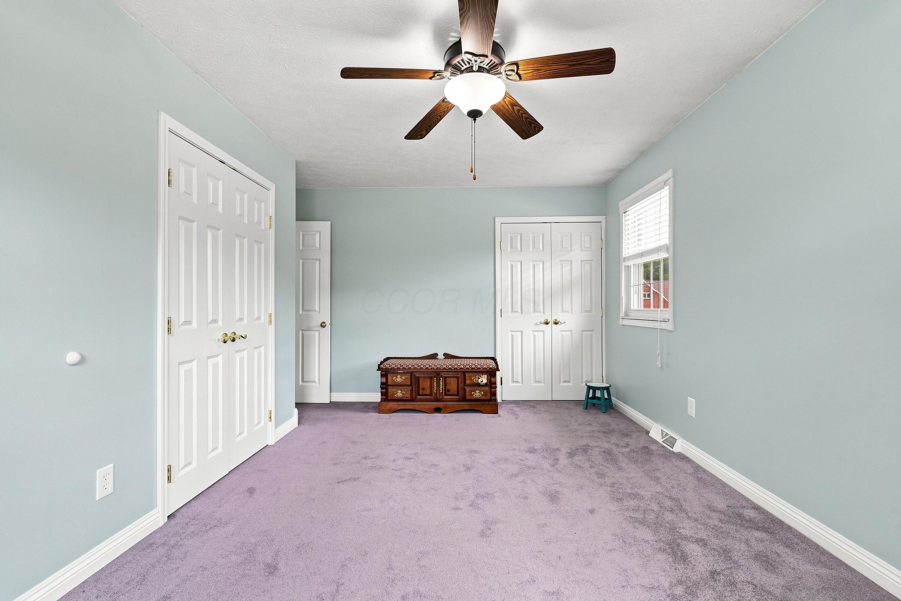 261 Brookhaven Drive E
