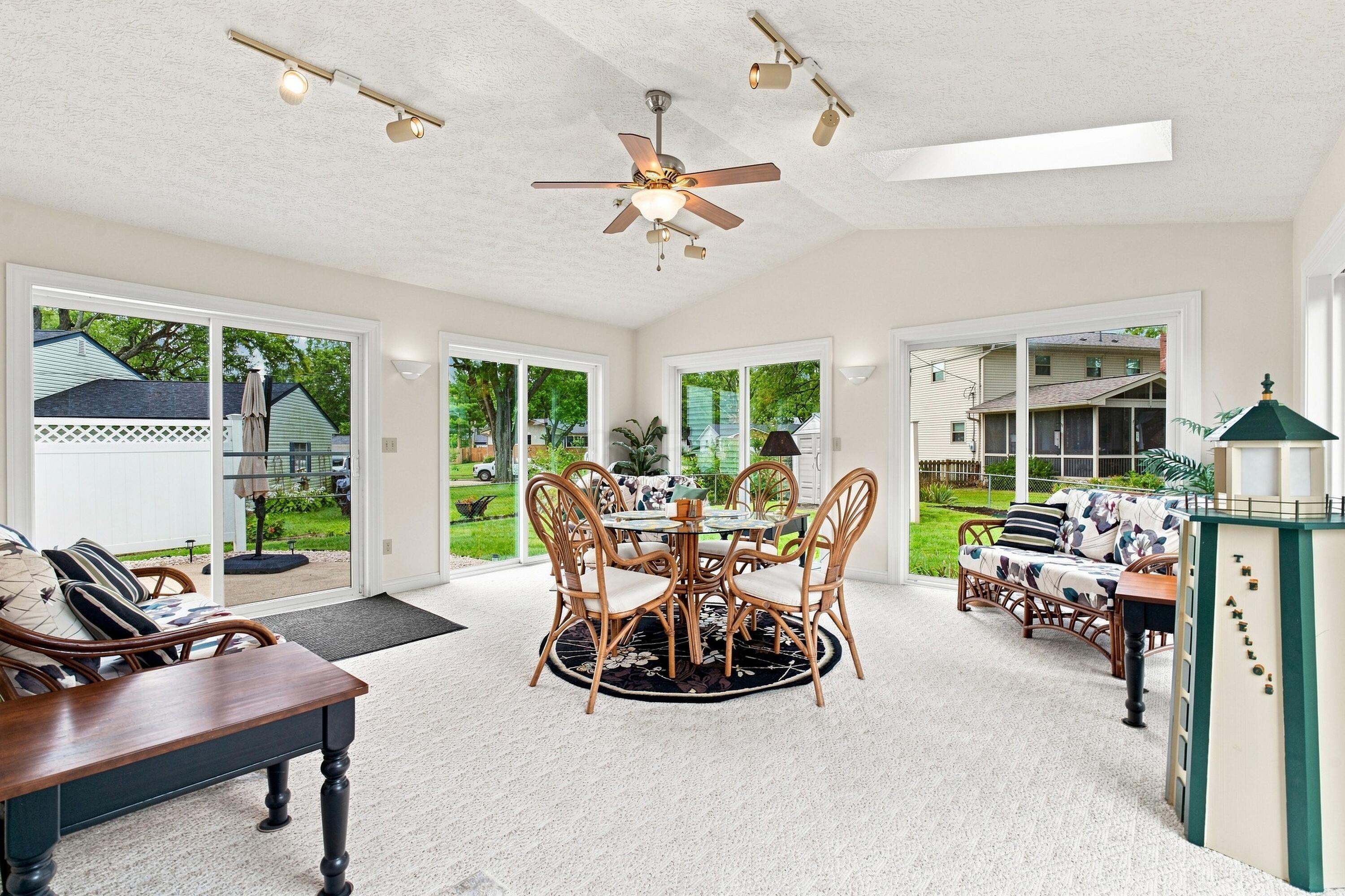 261 Brookhaven Drive E