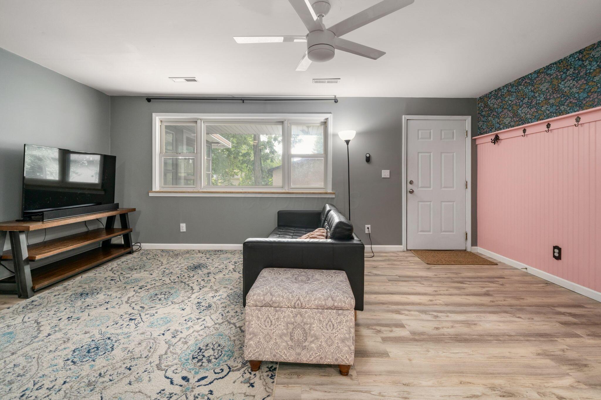 2255 Cherokee Drive