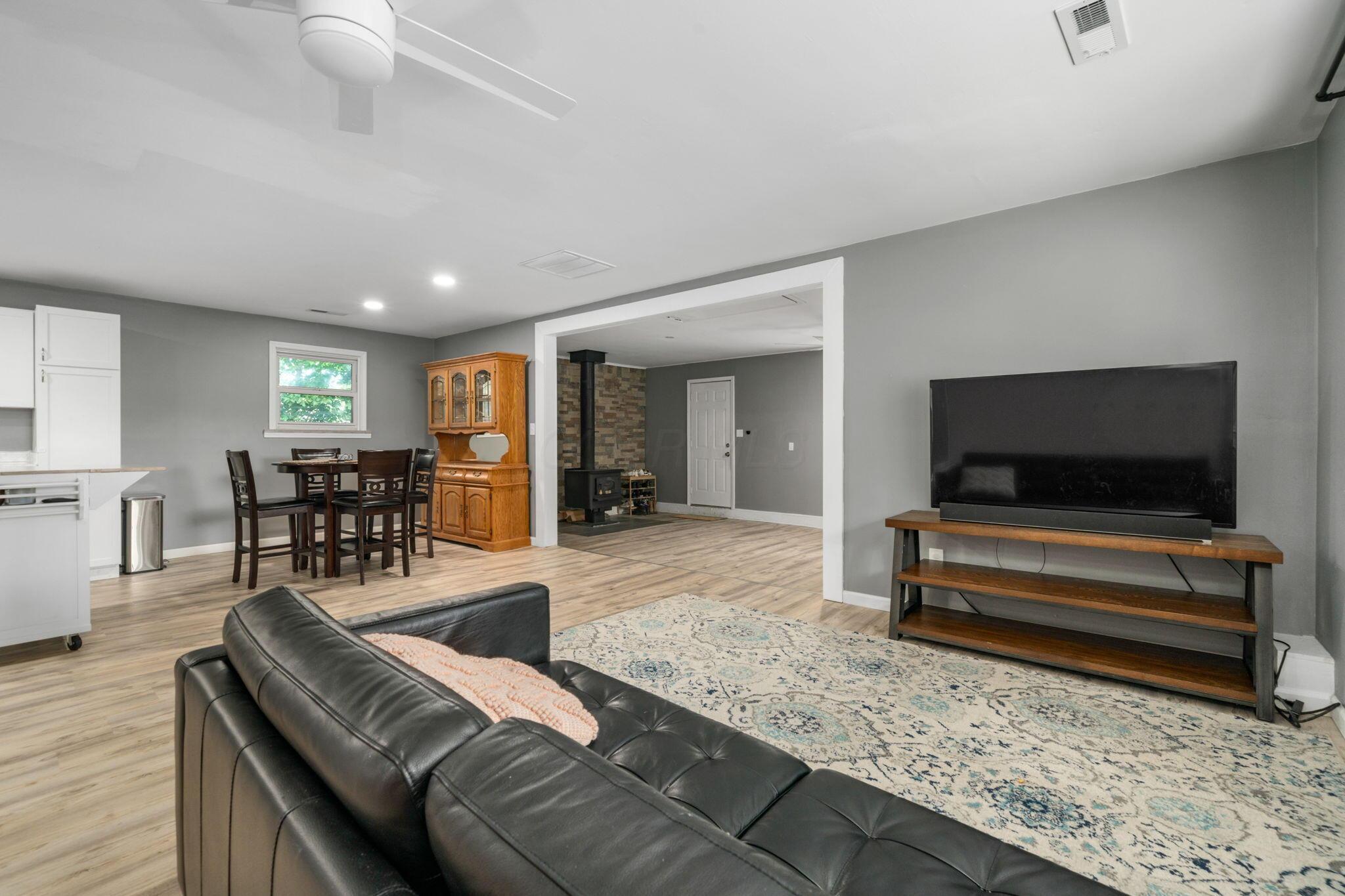 2255 Cherokee Drive