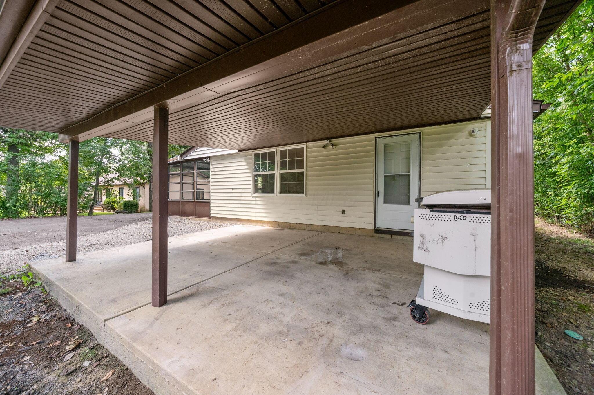 2255 Cherokee Drive