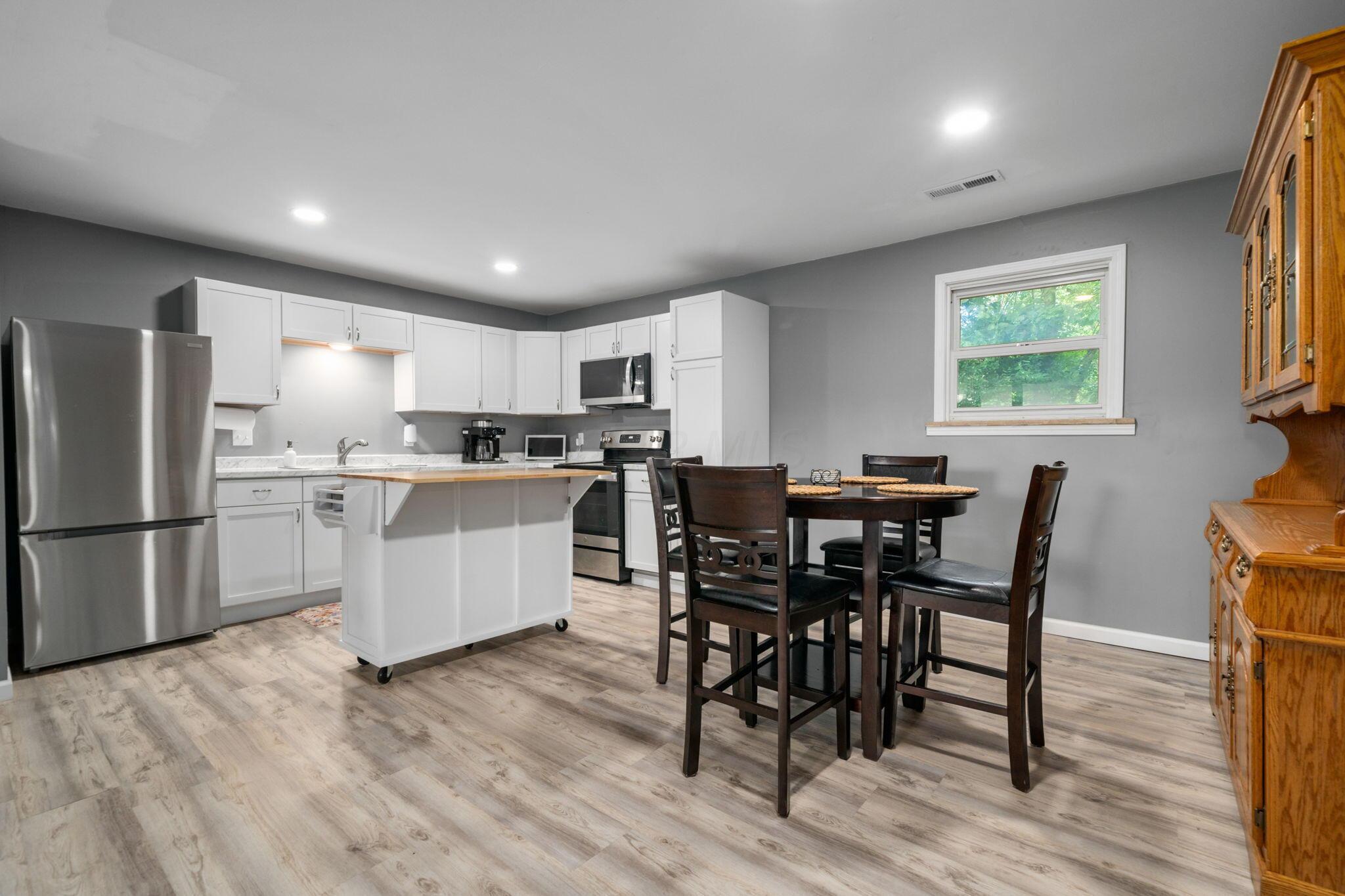 2255 Cherokee Drive