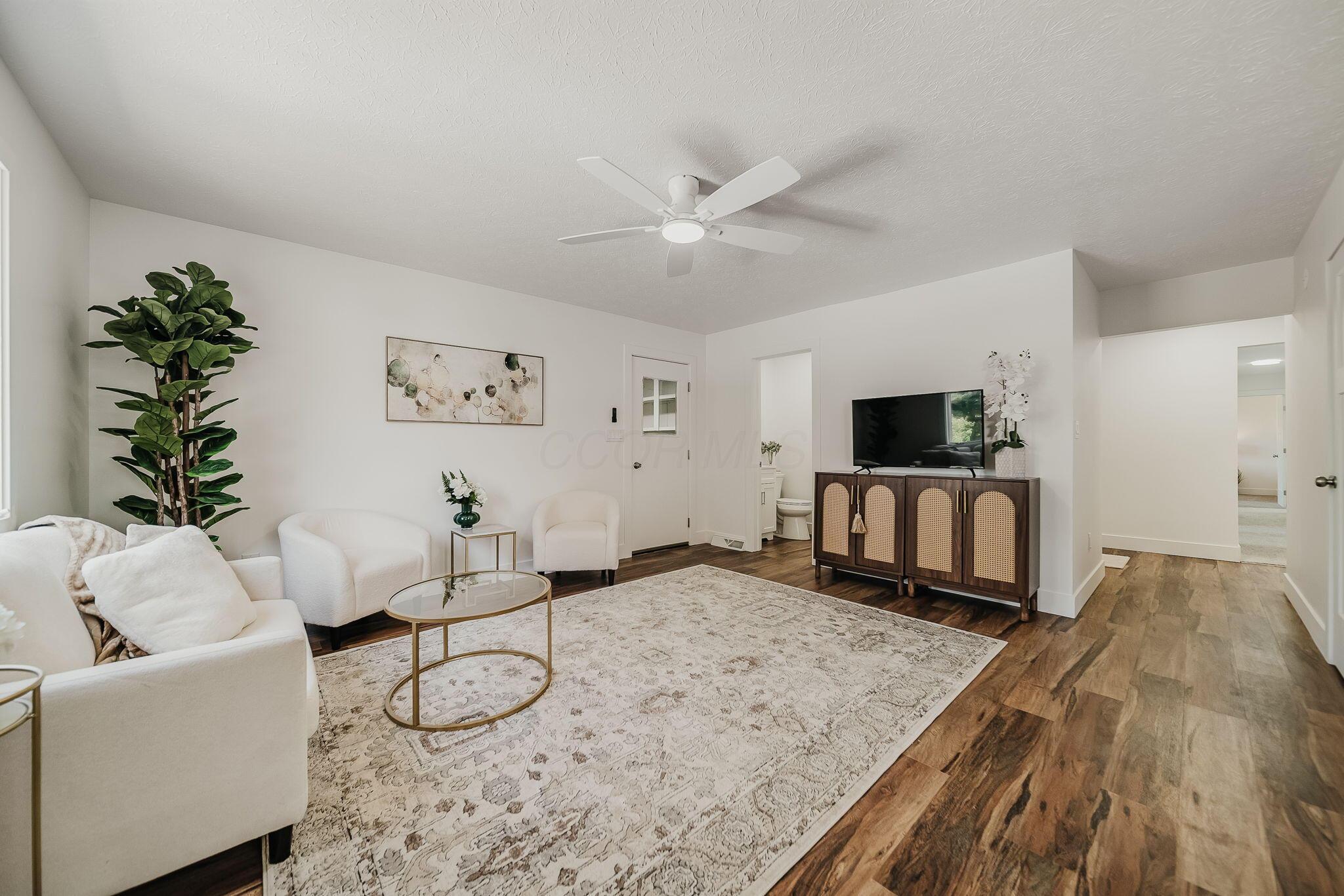 13480 Robins Road