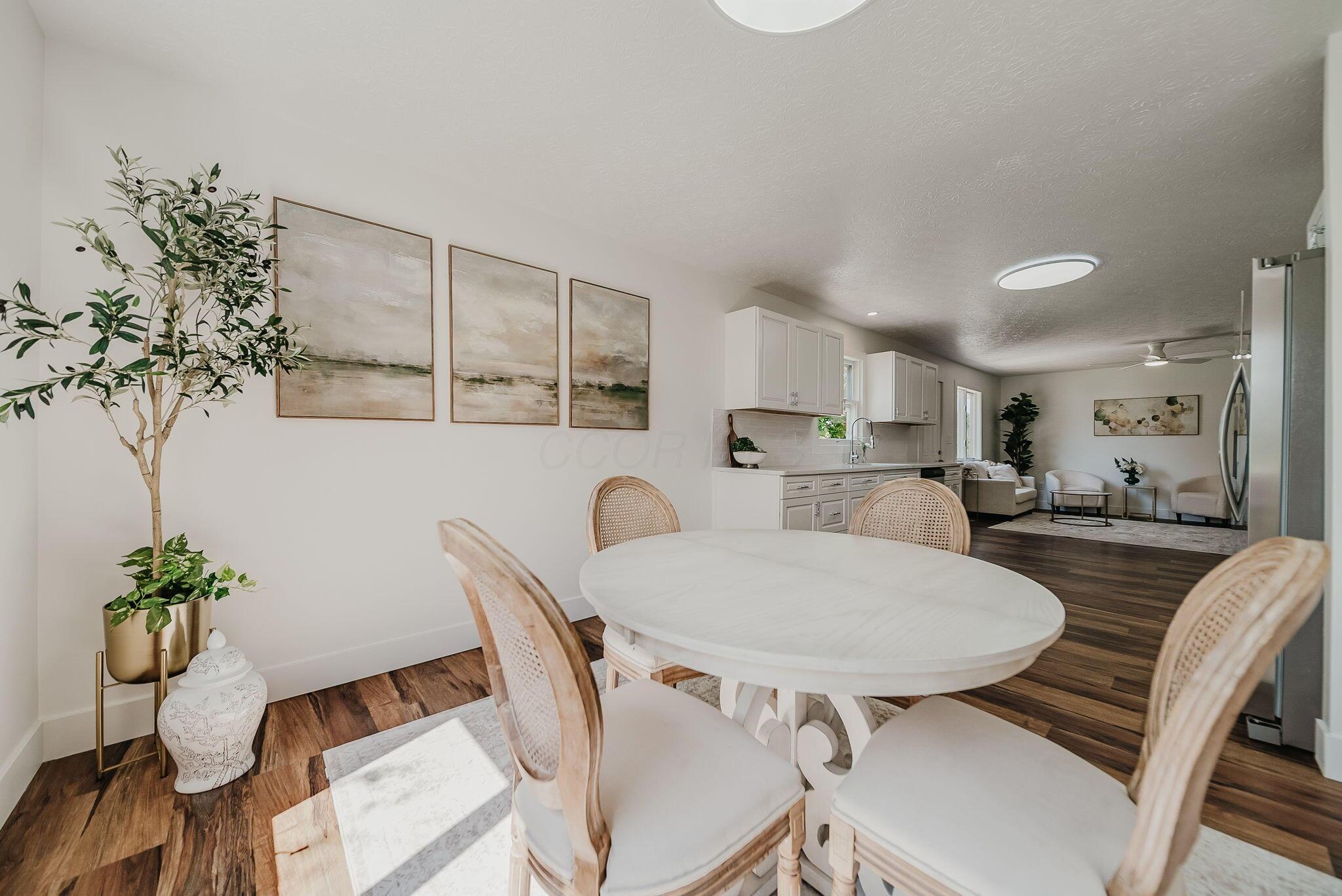 13480 Robins Road