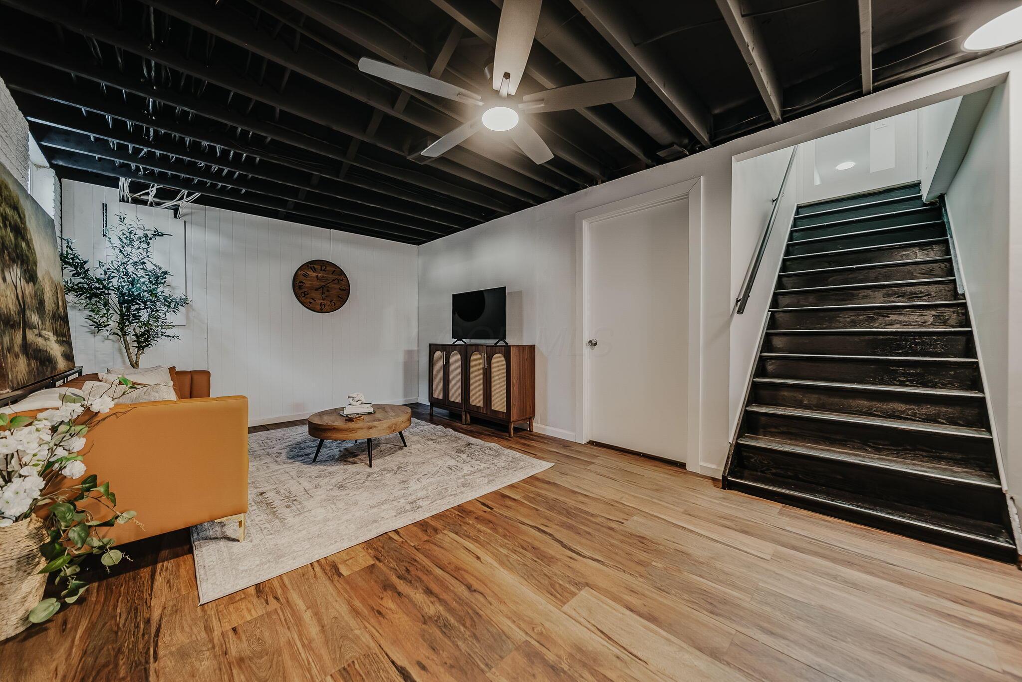 13480 Robins Road