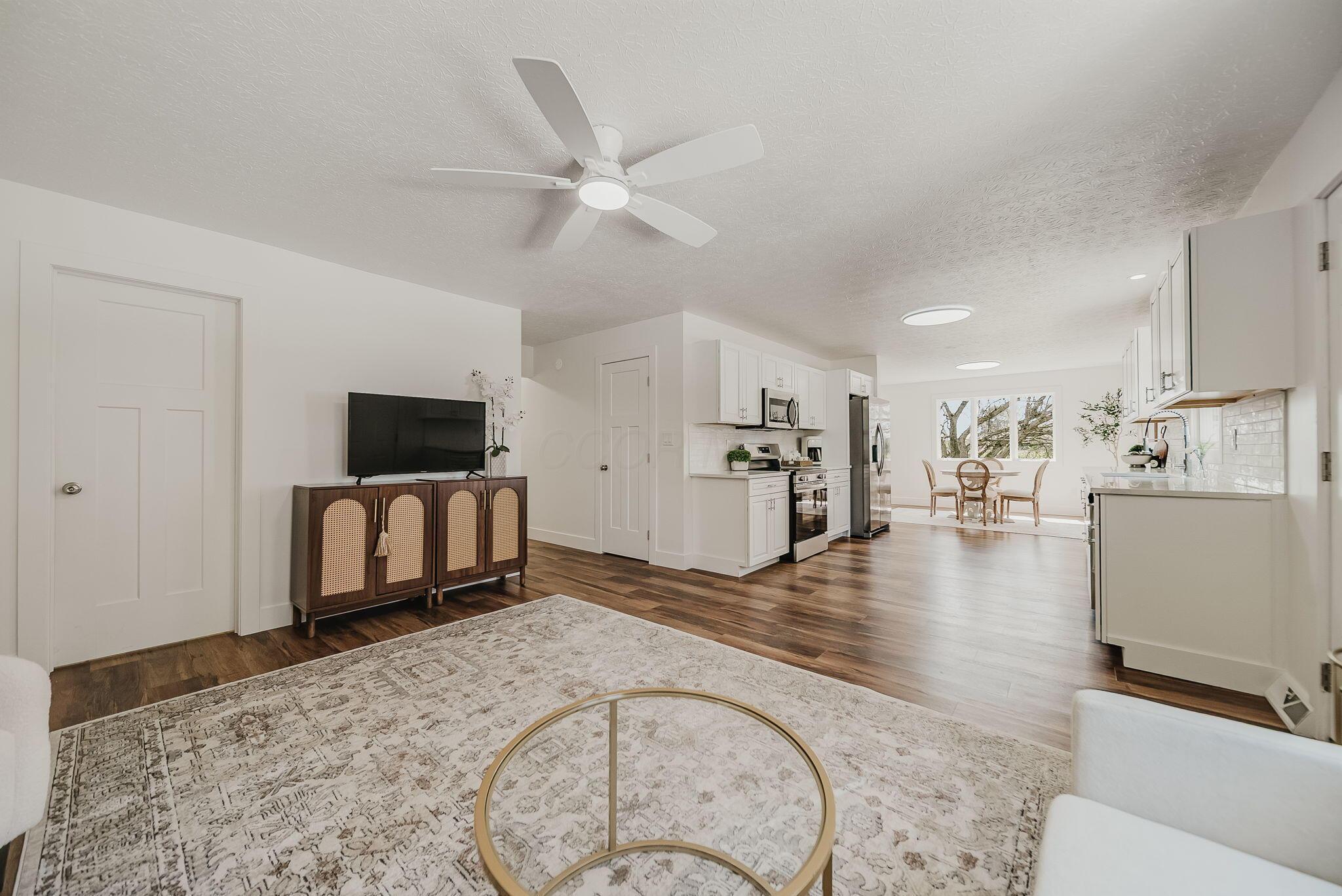 13480 Robins Road
