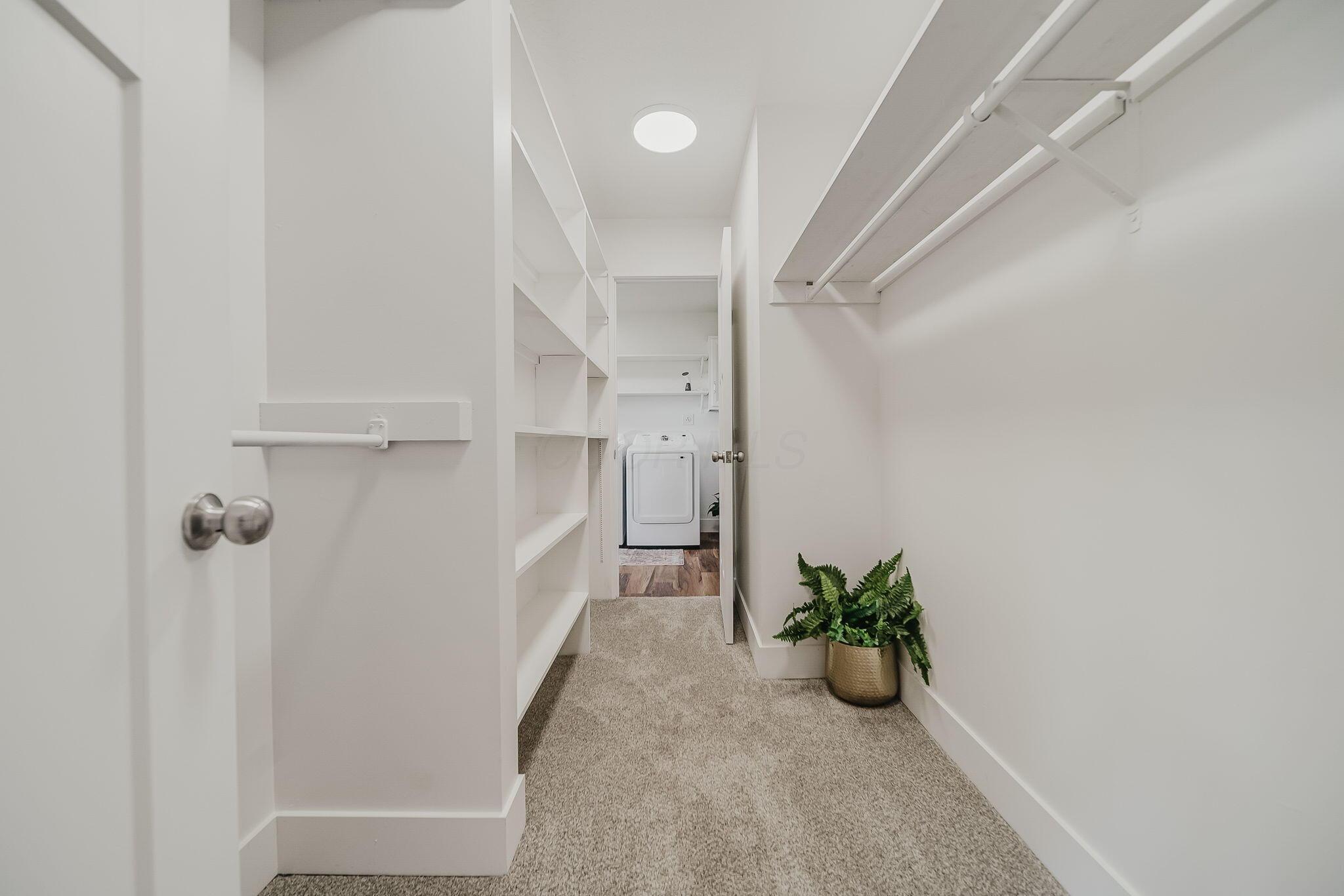 13480 Robins Road