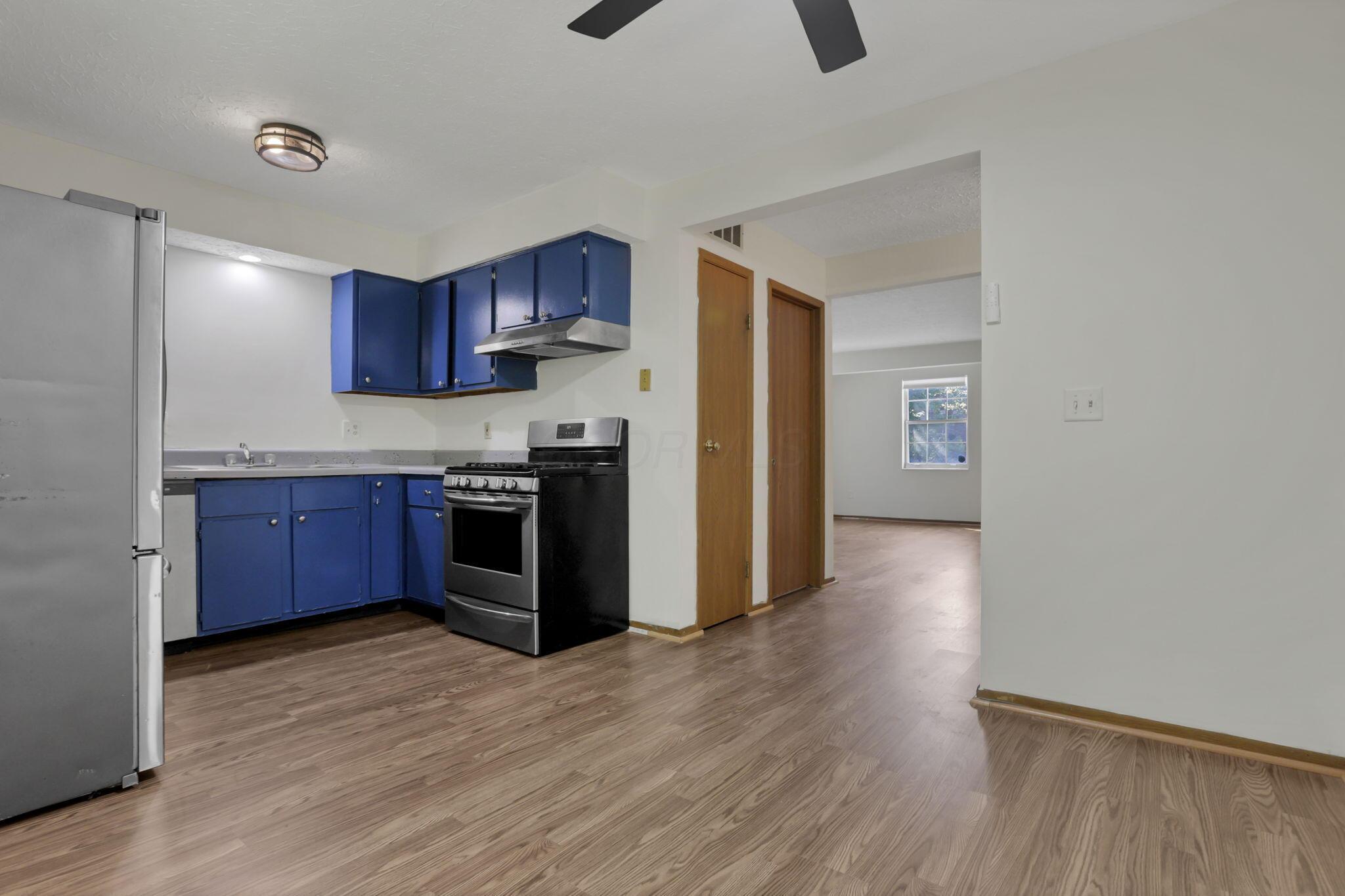 2418 Carolina Avenue, 5