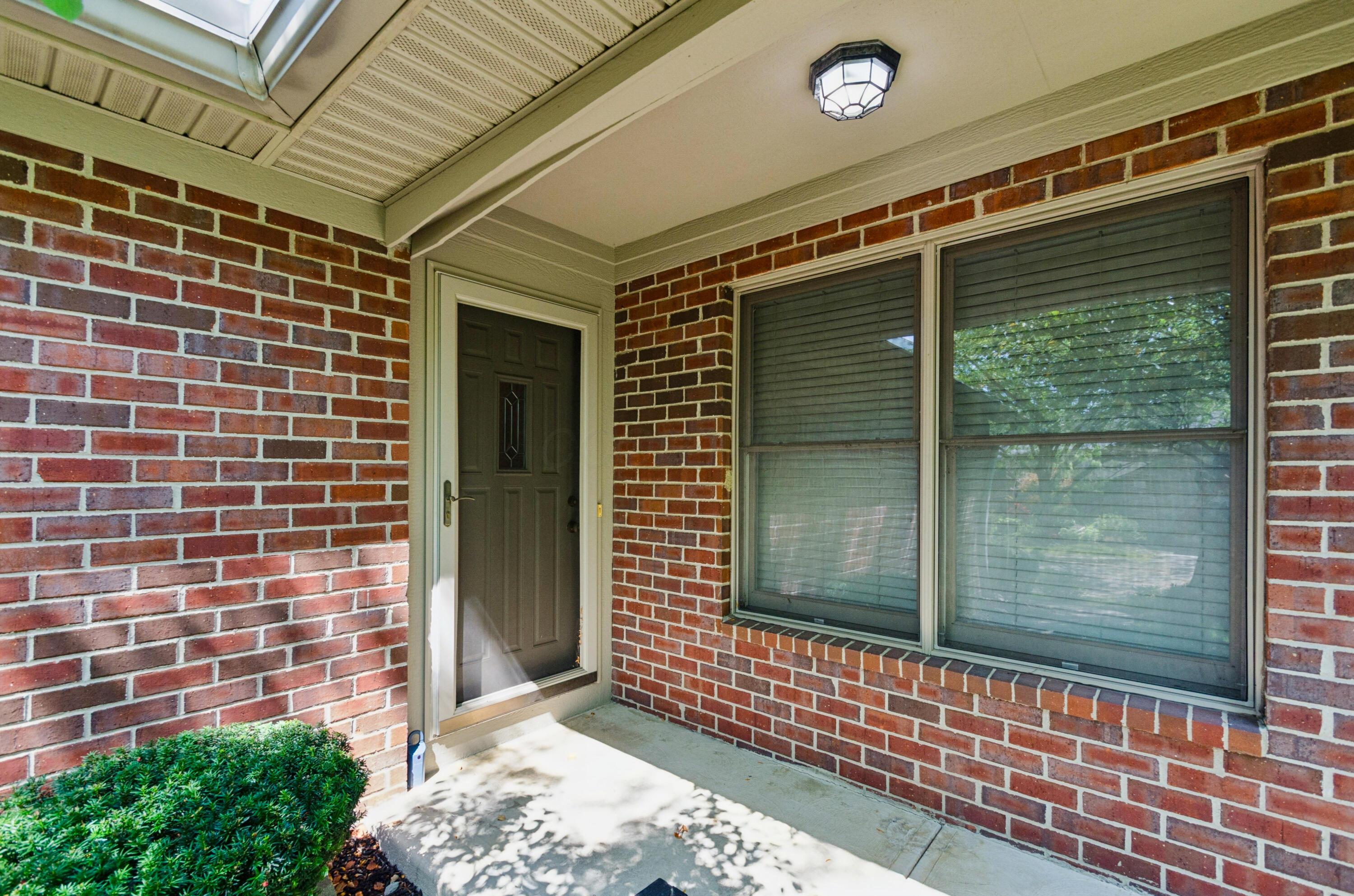 5554 Brighton Hill Lane