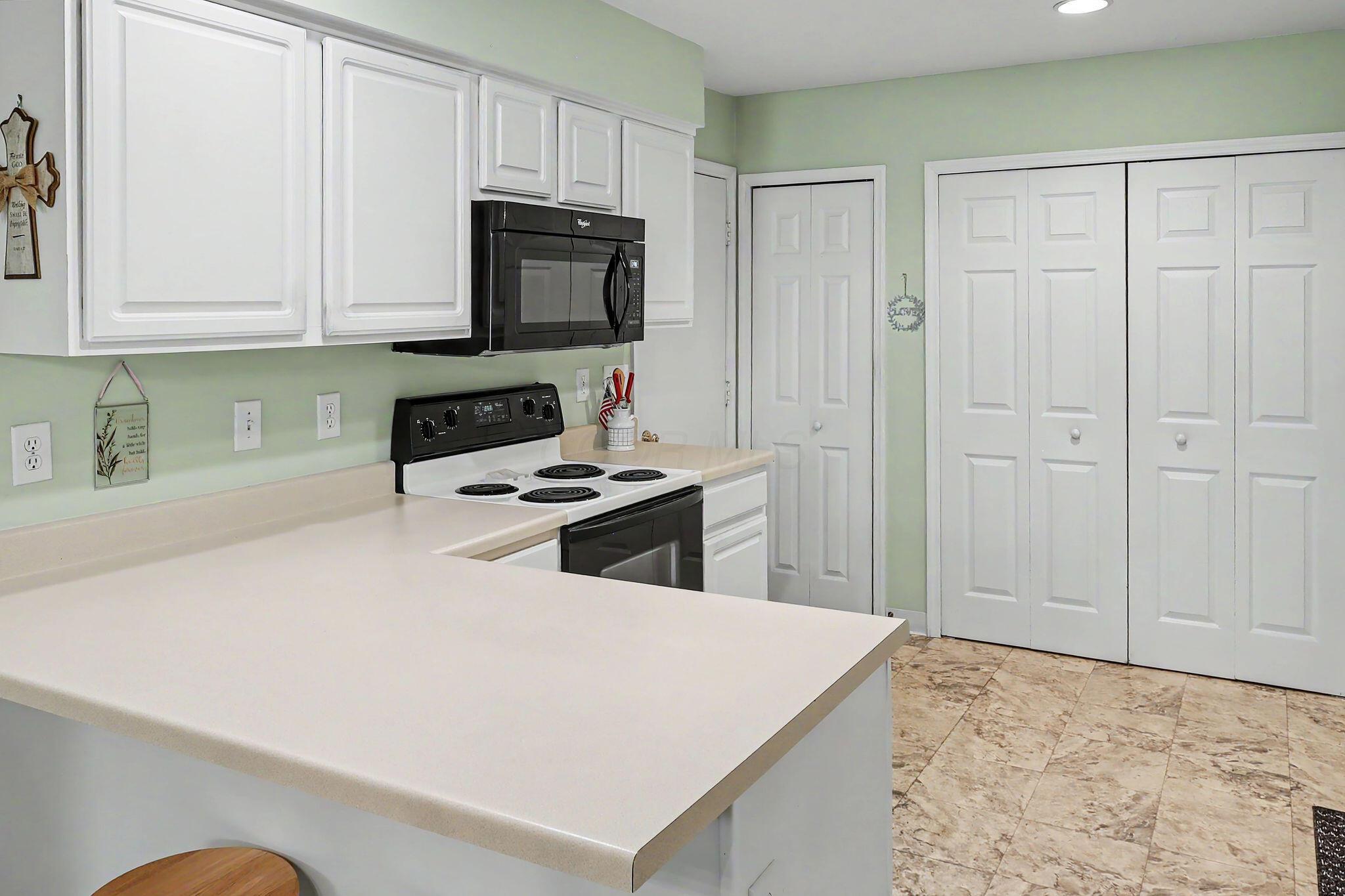 465 Chardonnay Lane