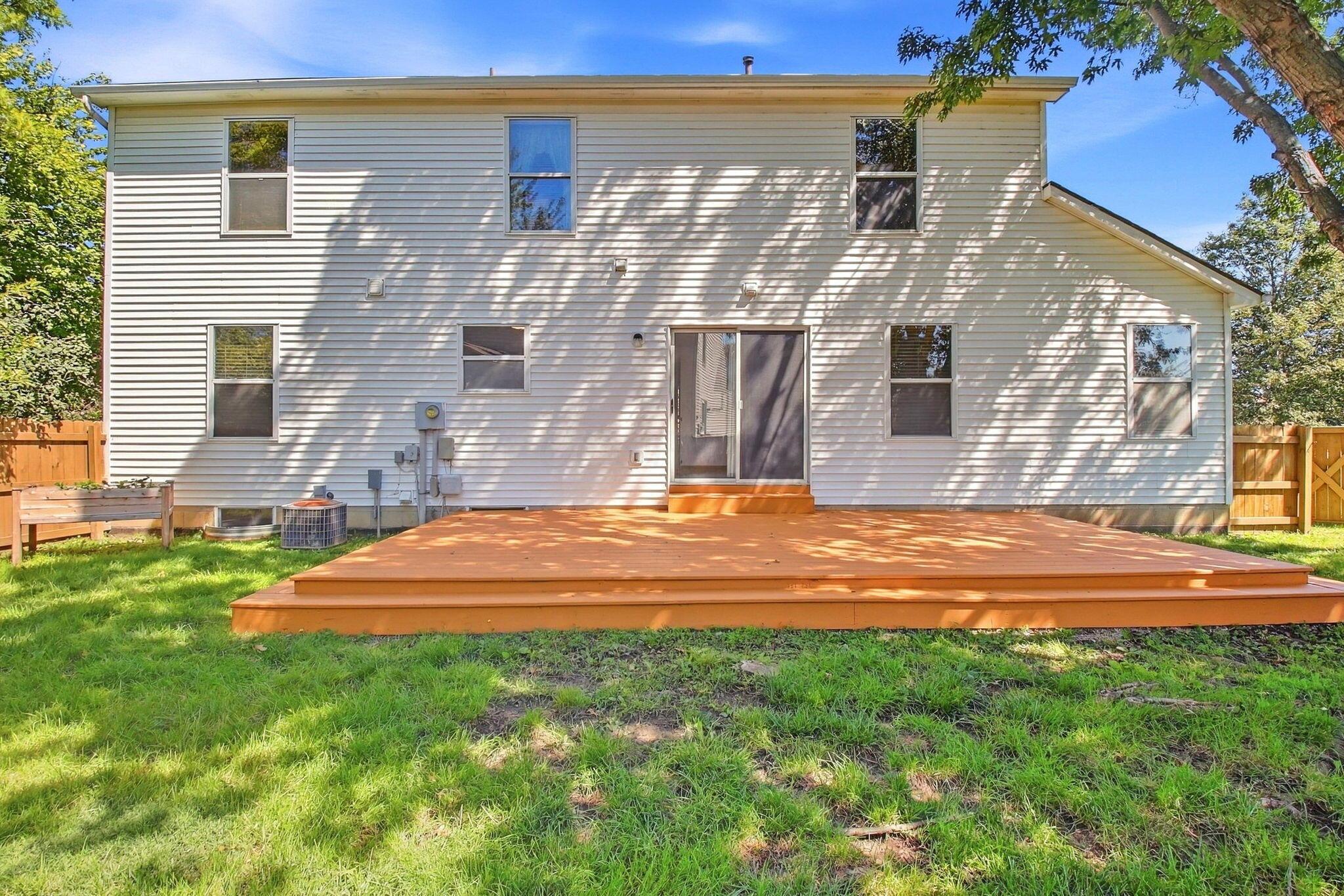 1404 Autumn Drive