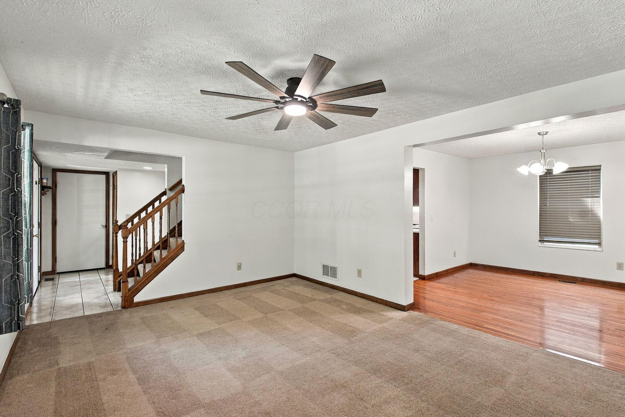 1404 Autumn Drive