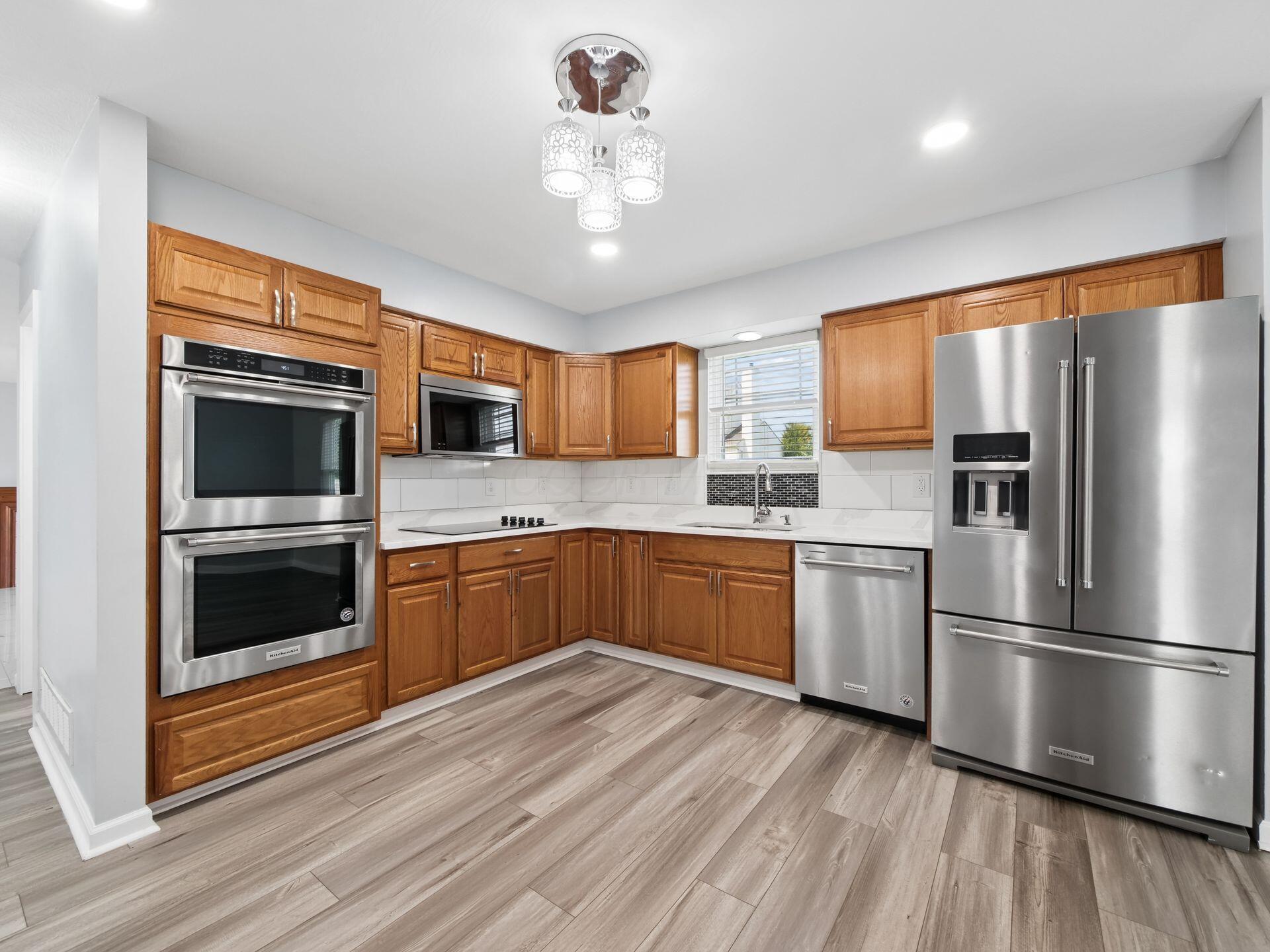 12335 Thoroughbred Drive