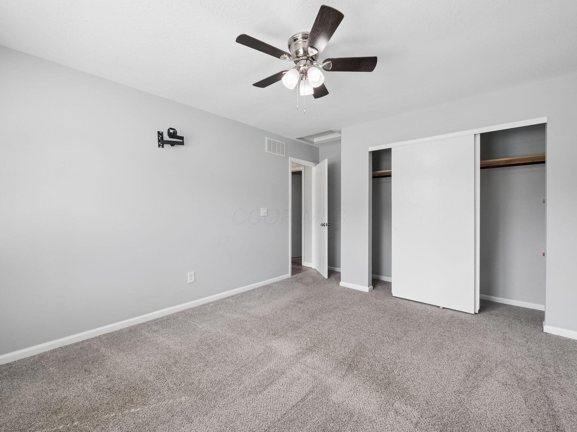 12335 Thoroughbred Drive