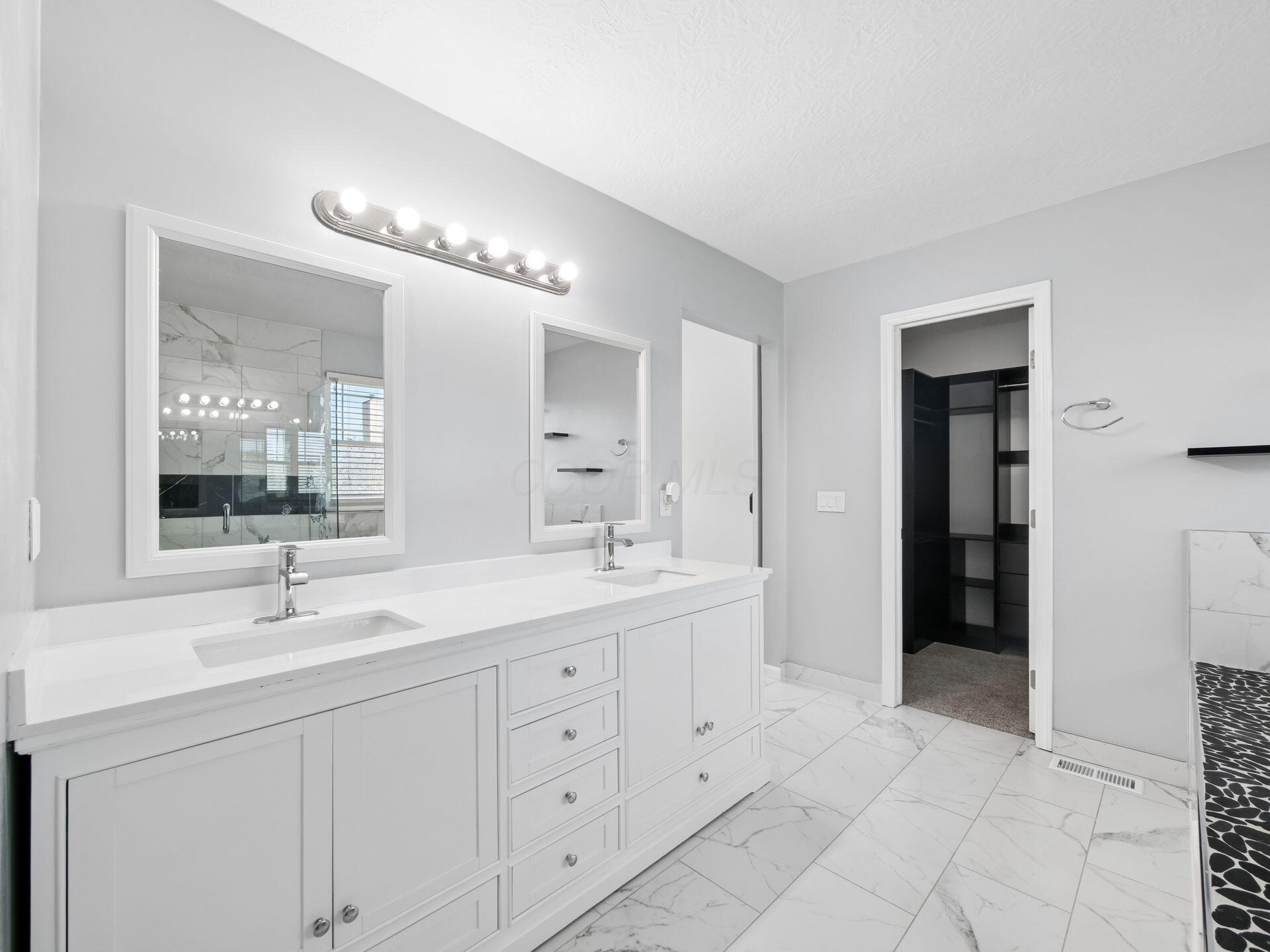 12335 Thoroughbred Drive