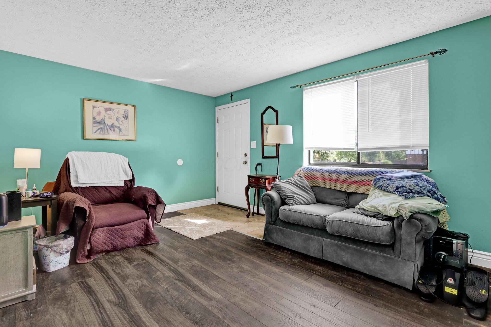 4880 Berryhill Court