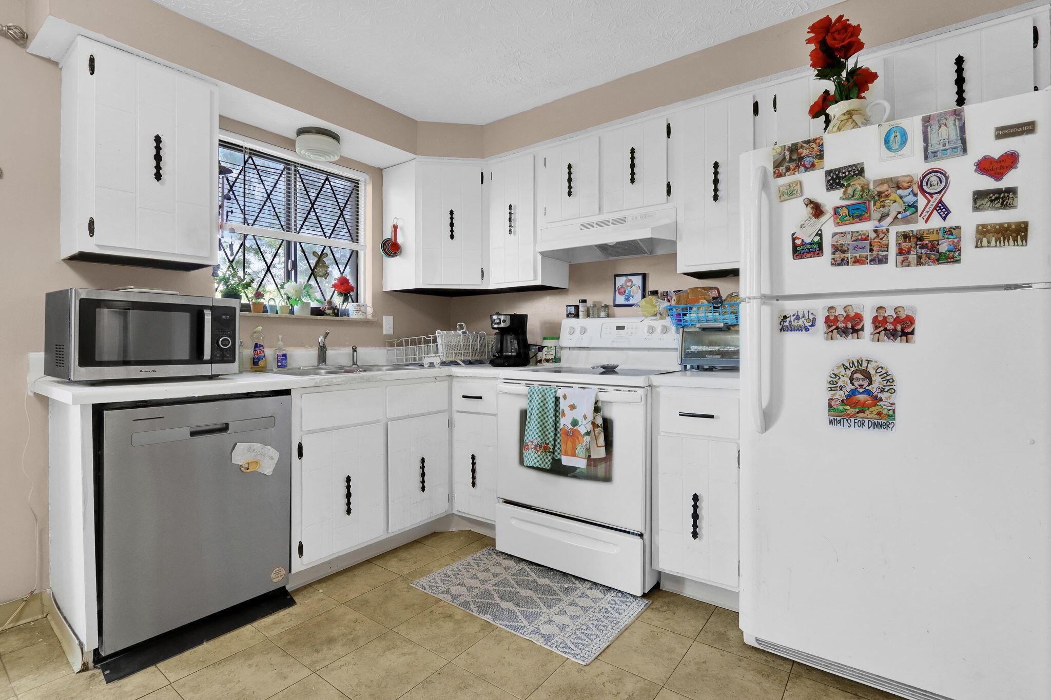 4880 Berryhill Court