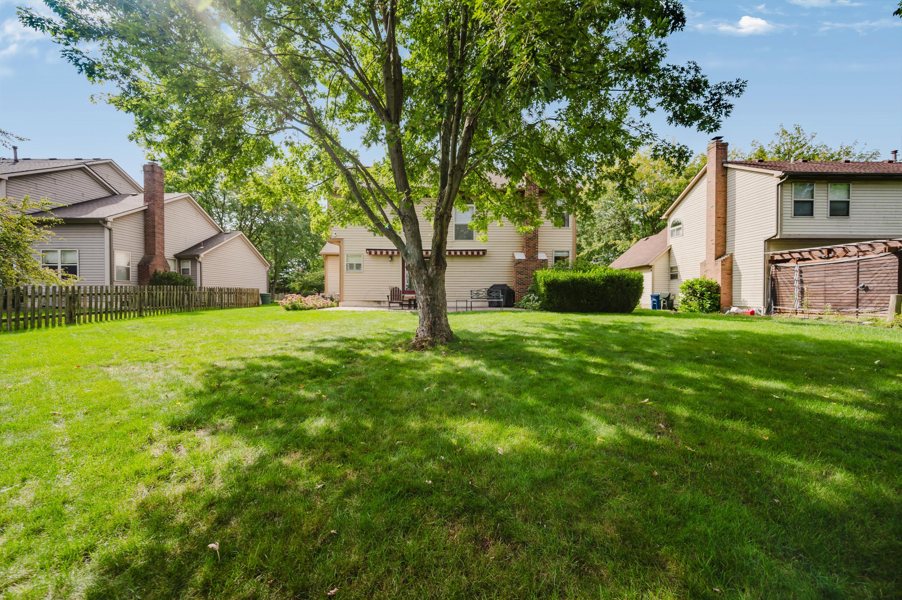976 Karlslyle Drive