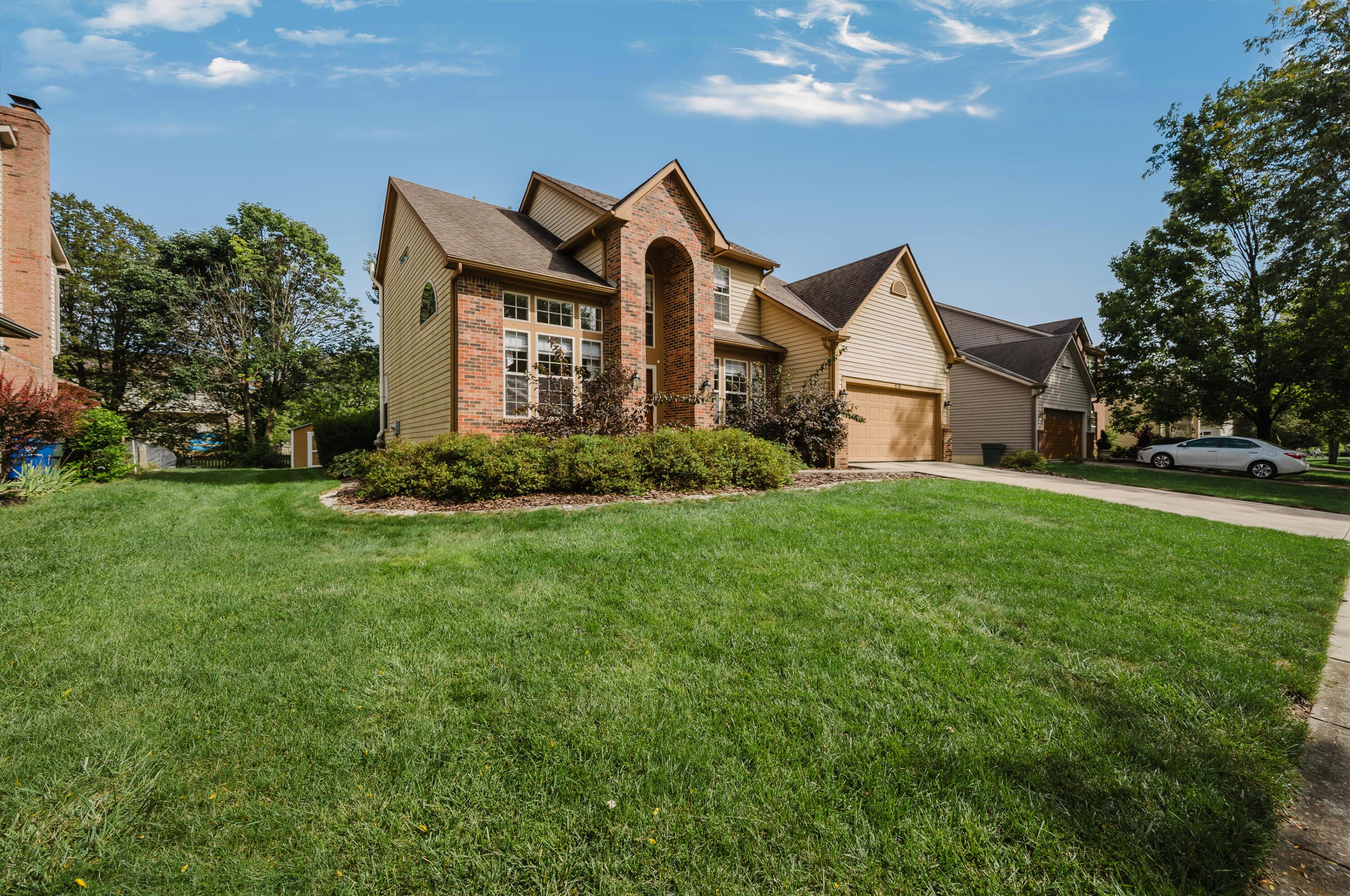 976 Karlslyle Drive