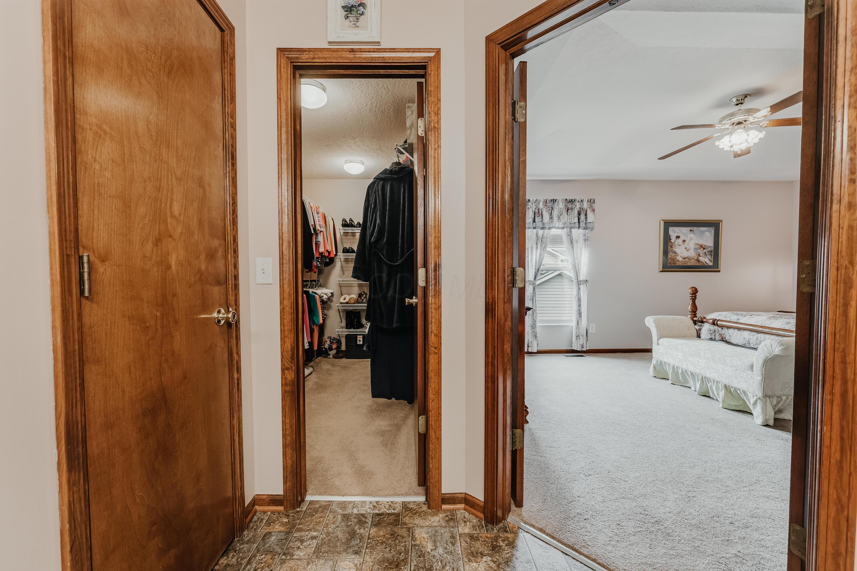 976 Karlslyle Drive