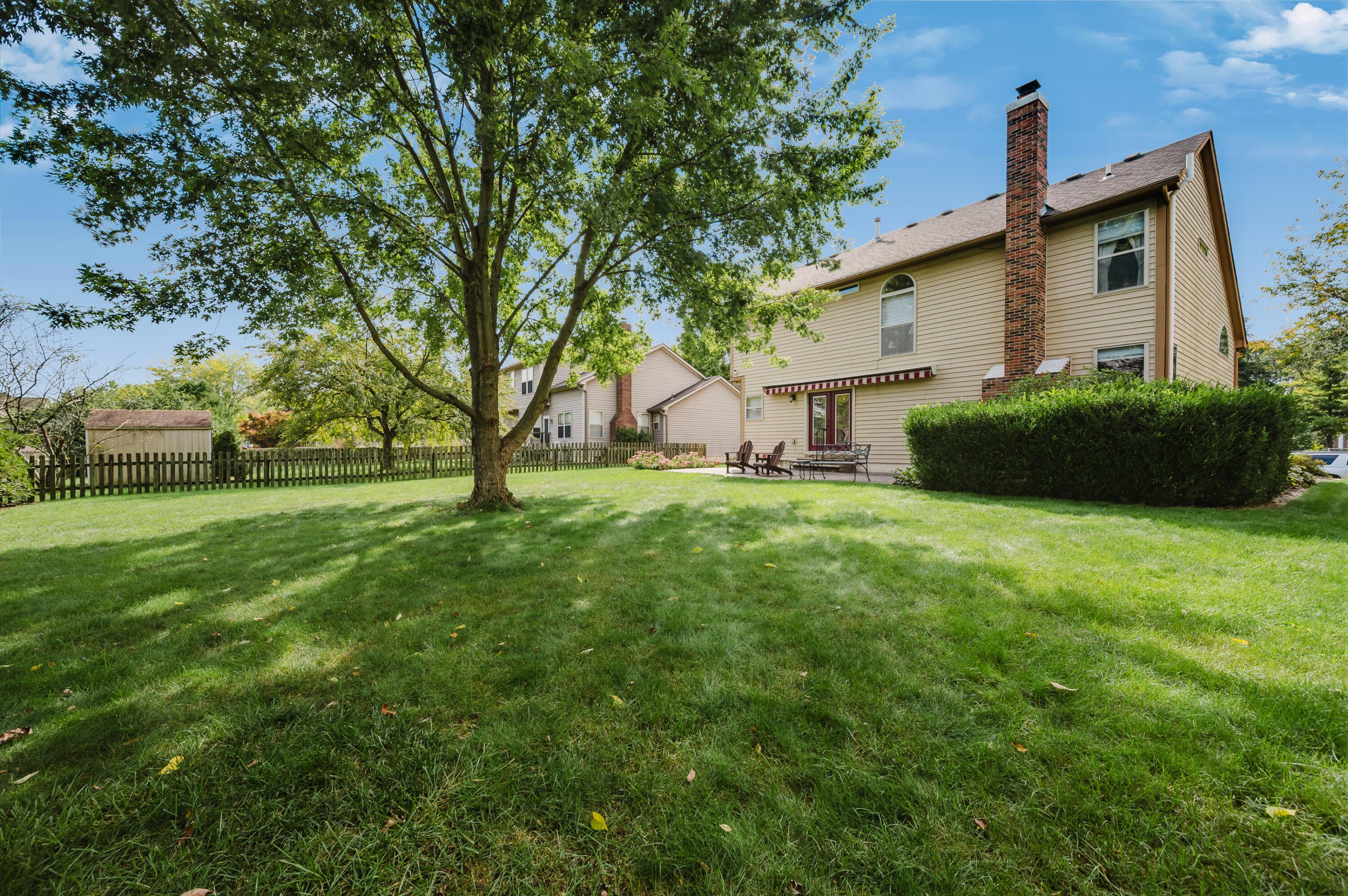 976 Karlslyle Drive