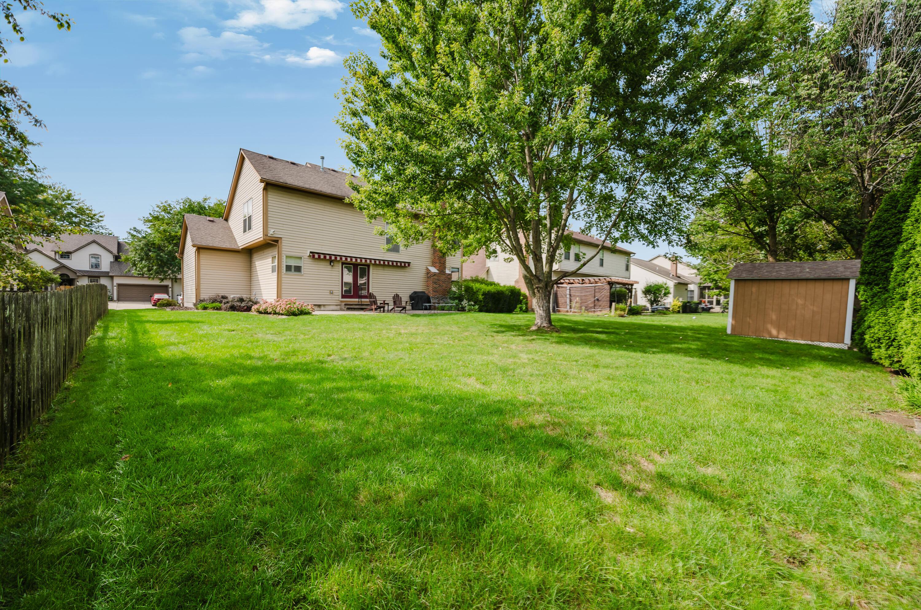 976 Karlslyle Drive